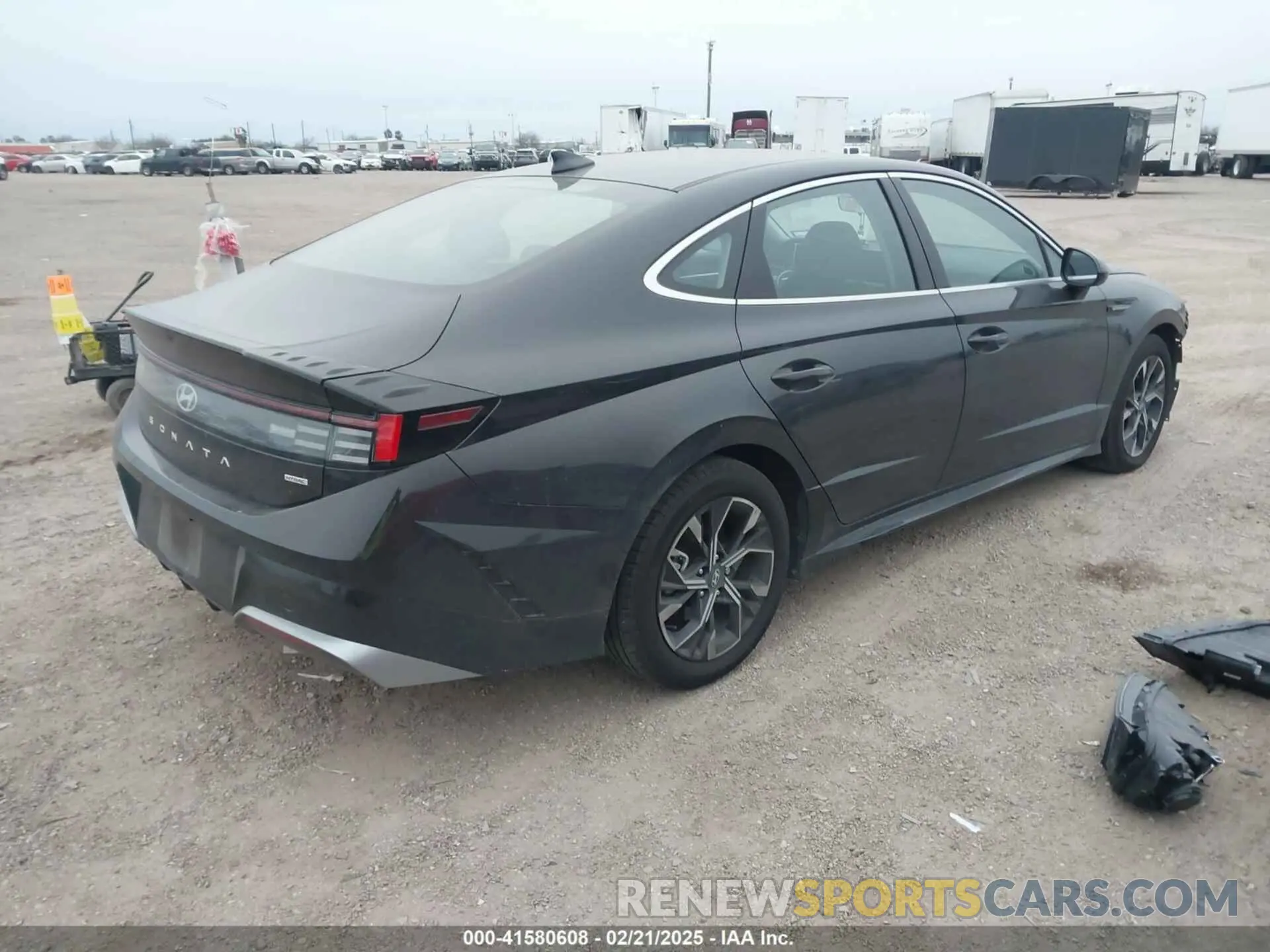 4 Фотография поврежденного автомобиля KMHL64JA1RA376669 HYUNDAI SONATA 2024
