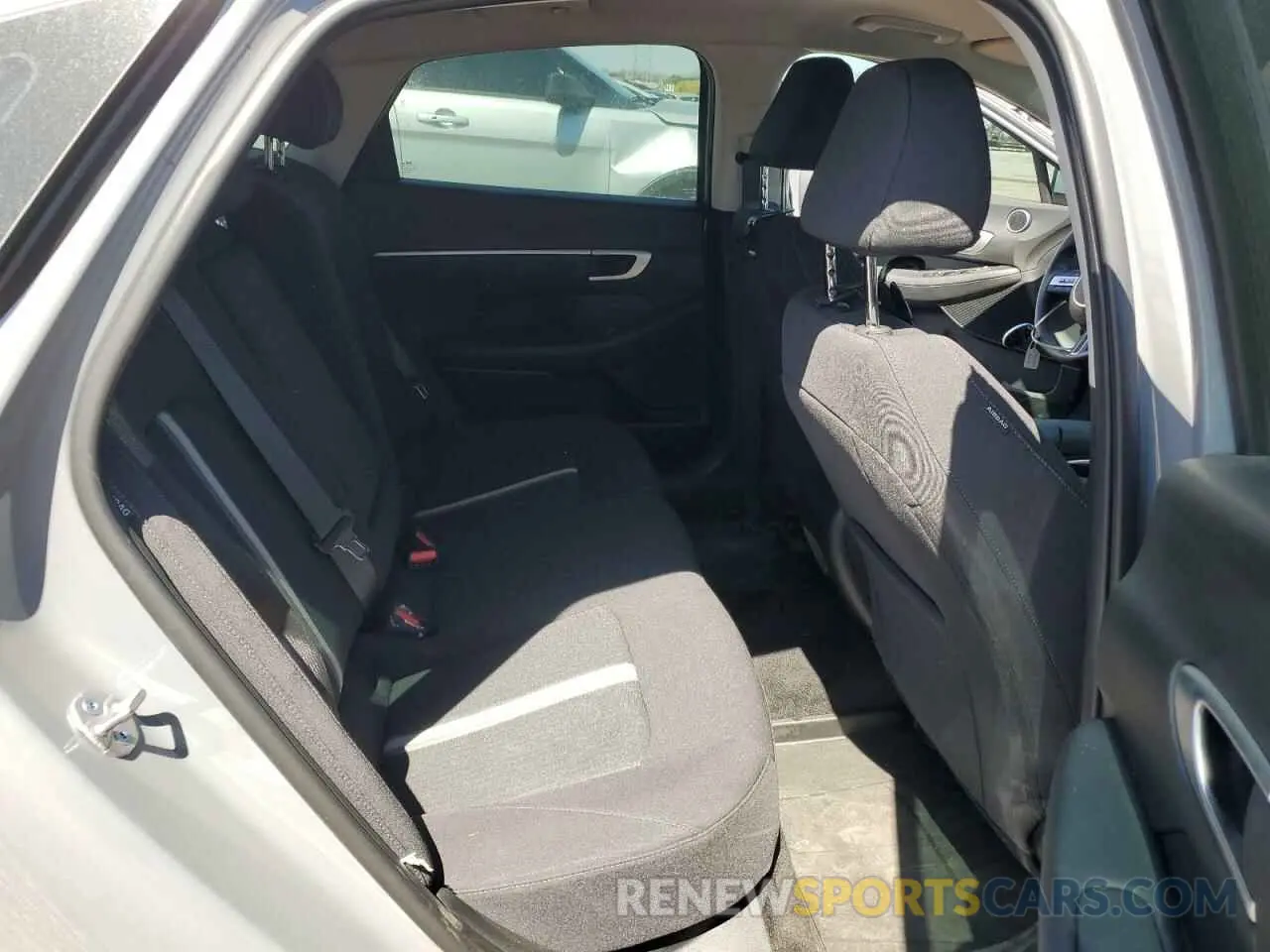 10 Фотография поврежденного автомобиля KMHL64JA1RA394184 HYUNDAI SONATA 2024