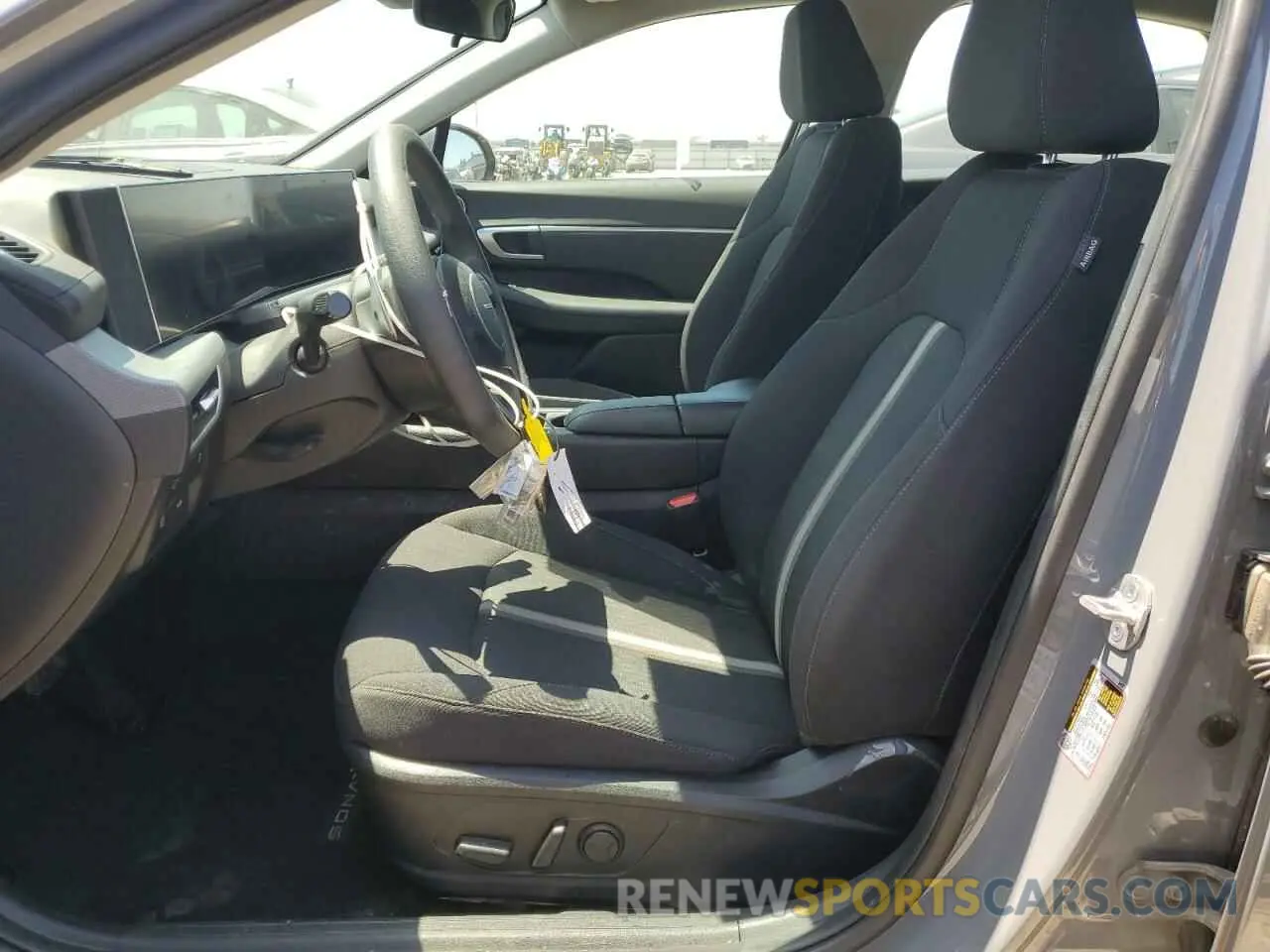 7 Photograph of a damaged car KMHL64JA3RA381971 HYUNDAI SONATA 2024
