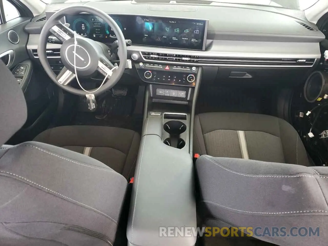 8 Photograph of a damaged car KMHL64JA3RA389052 HYUNDAI SONATA 2024