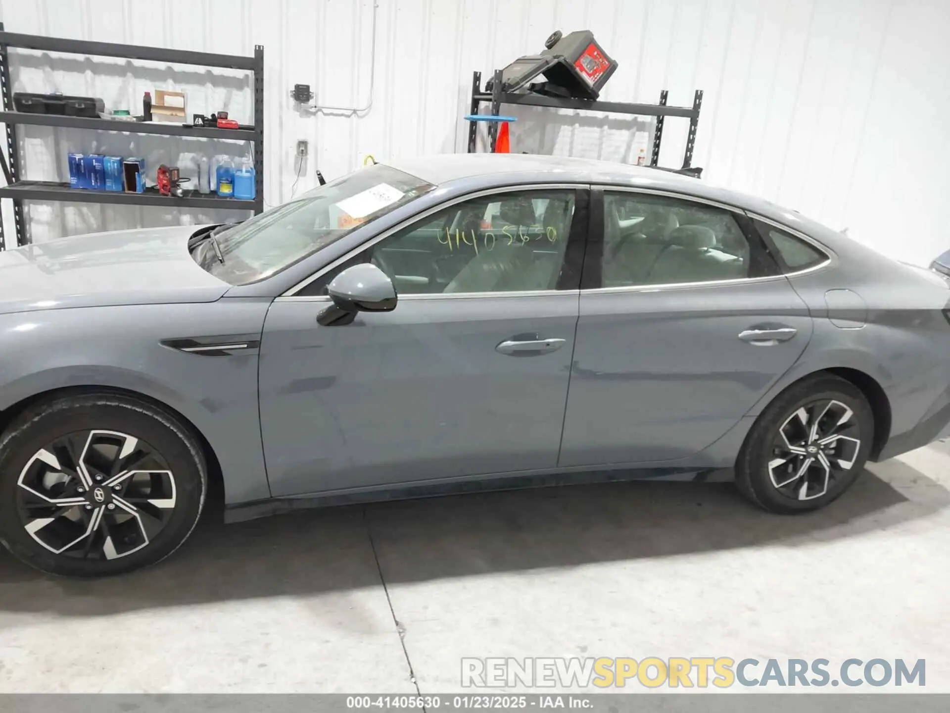 15 Photograph of a damaged car KMHL64JA4RA395085 HYUNDAI SONATA 2024