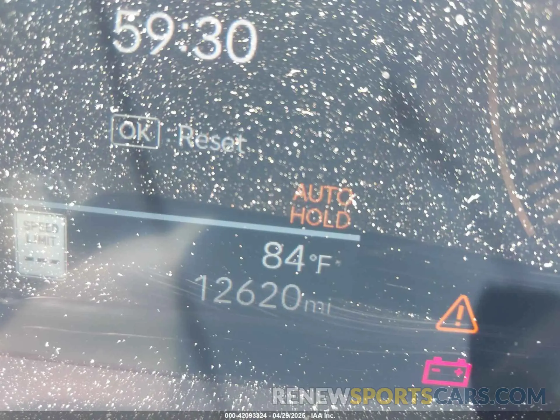 15 Photograph of a damaged car KMHL64JA5RA380000 HYUNDAI SONATA 2024