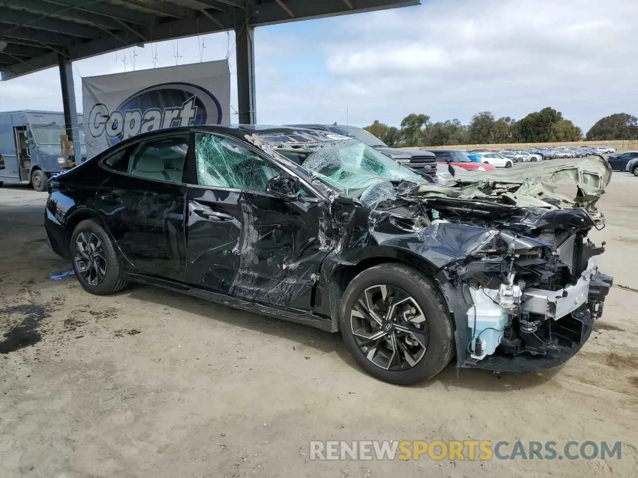 4 Photograph of a damaged car KMHL64JA5RA395788 HYUNDAI SONATA 2024