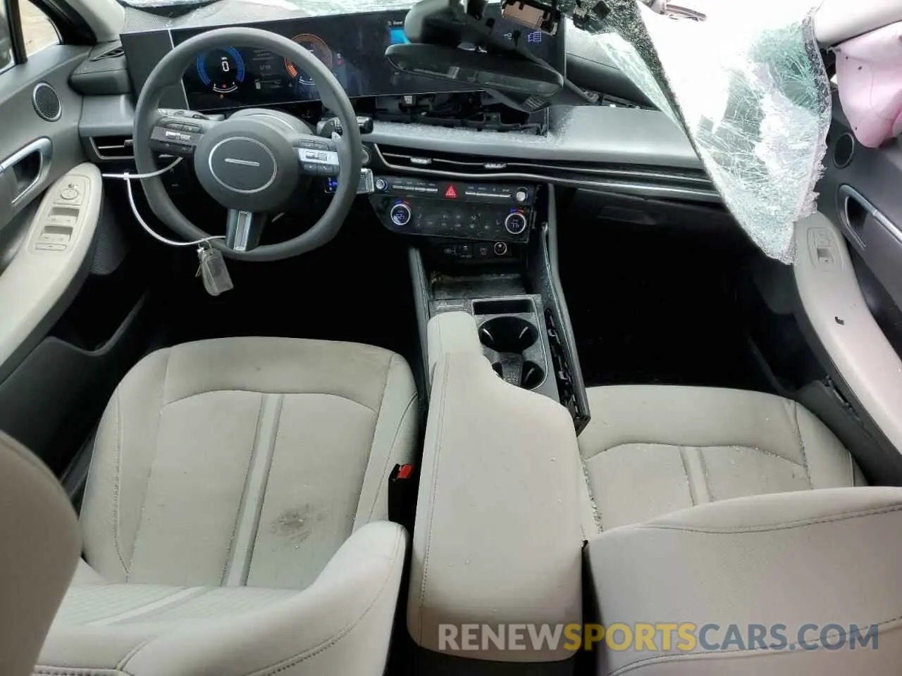 8 Photograph of a damaged car KMHL64JA5RA395788 HYUNDAI SONATA 2024