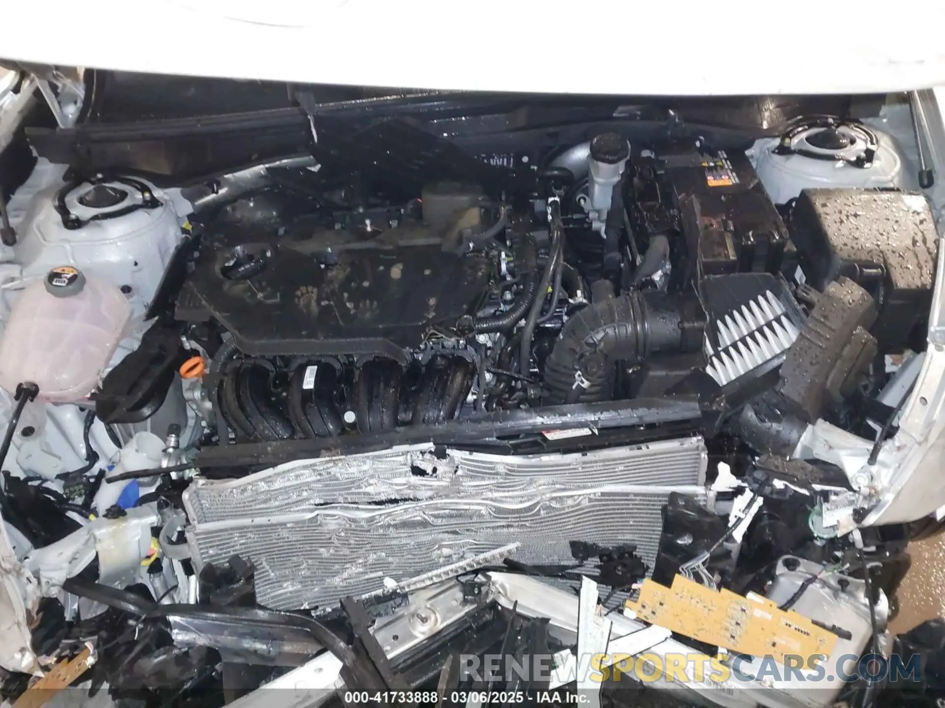 10 Photograph of a damaged car KMHL64JA7RA398076 HYUNDAI SONATA 2024
