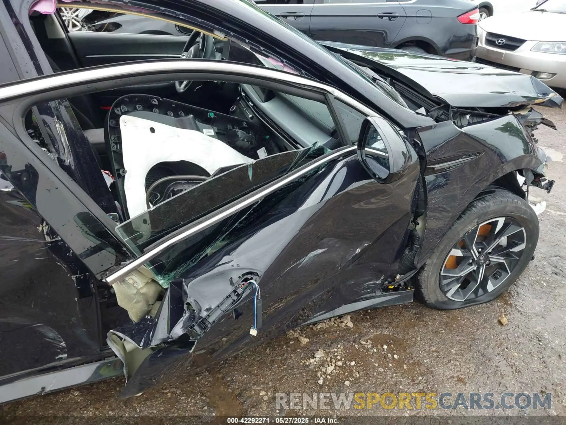 6 Photograph of a damaged car KMHL64JA8RA353860 HYUNDAI SONATA 2024