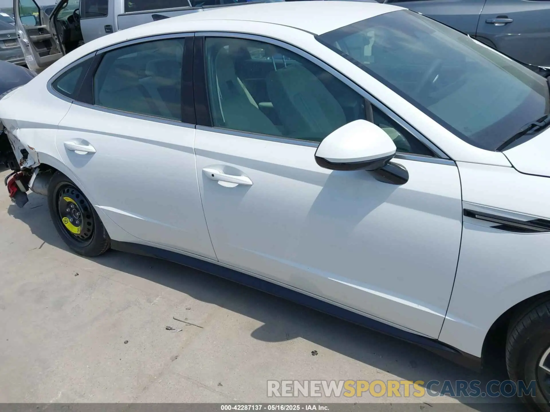 13 Фотография поврежденного автомобиля KMHL64JA8RA371937 HYUNDAI SONATA 2024