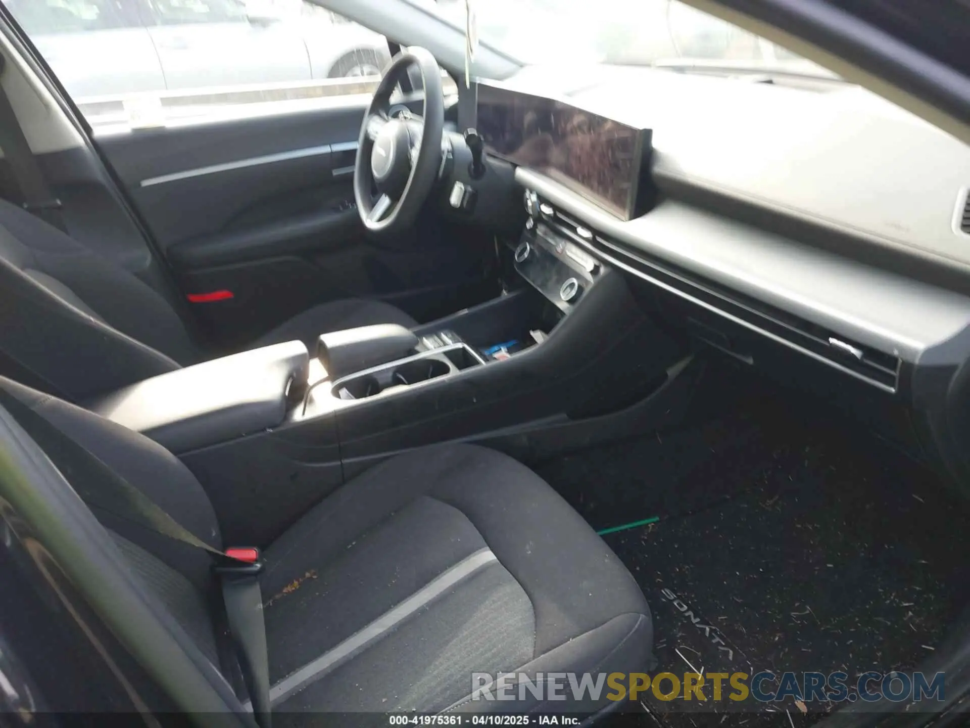 5 Фотография поврежденного автомобиля KMHL64JA8RA373378 HYUNDAI SONATA 2024