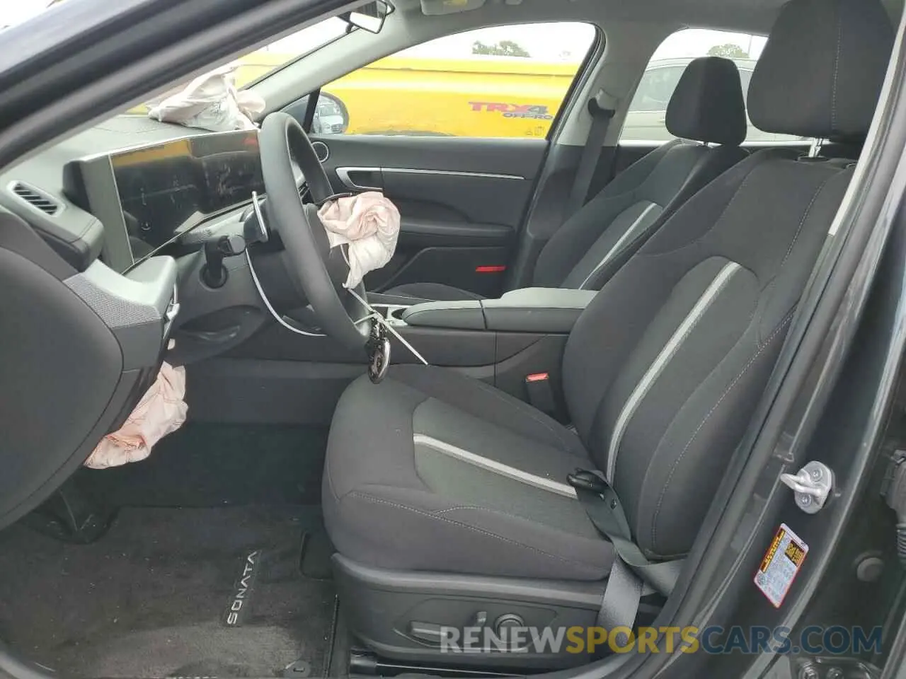 7 Photograph of a damaged car KMHL64JA8RA381187 HYUNDAI SONATA 2024