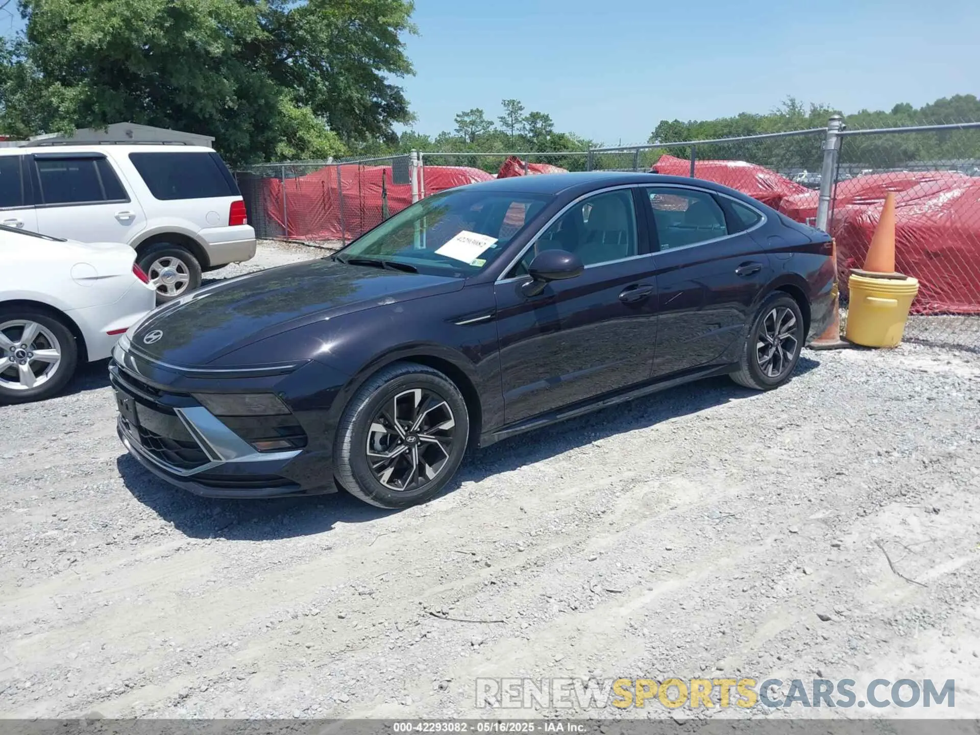 2 Photograph of a damaged car KMHL64JA8RA400479 HYUNDAI SONATA 2024