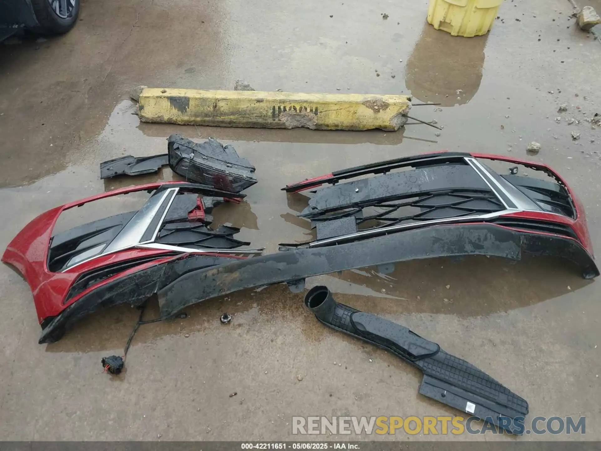 12 Photograph of a damaged car KMHL64JA9RA379626 HYUNDAI SONATA 2024