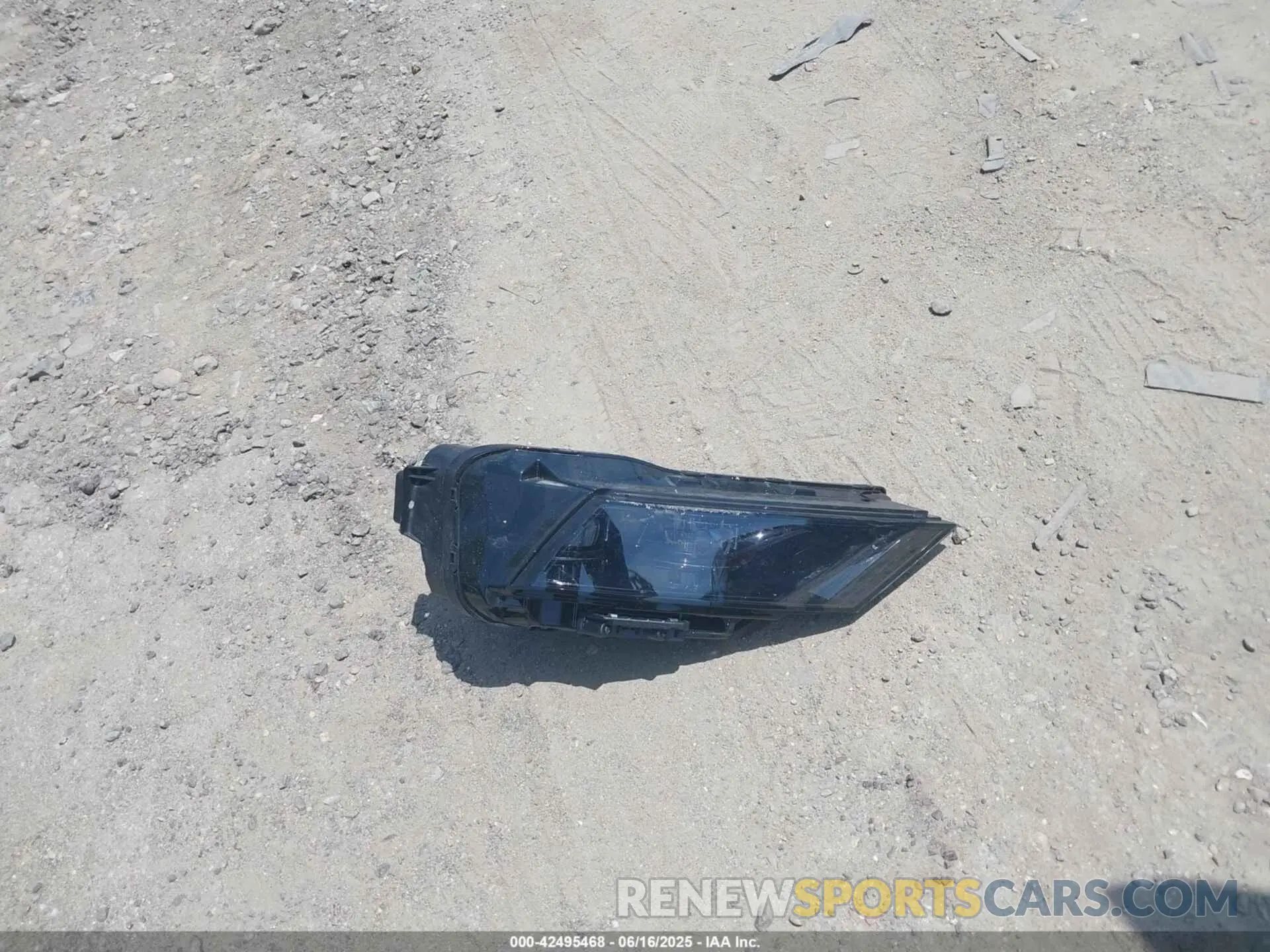12 Photograph of a damaged car KMHL64JA9RA409255 HYUNDAI SONATA 2024