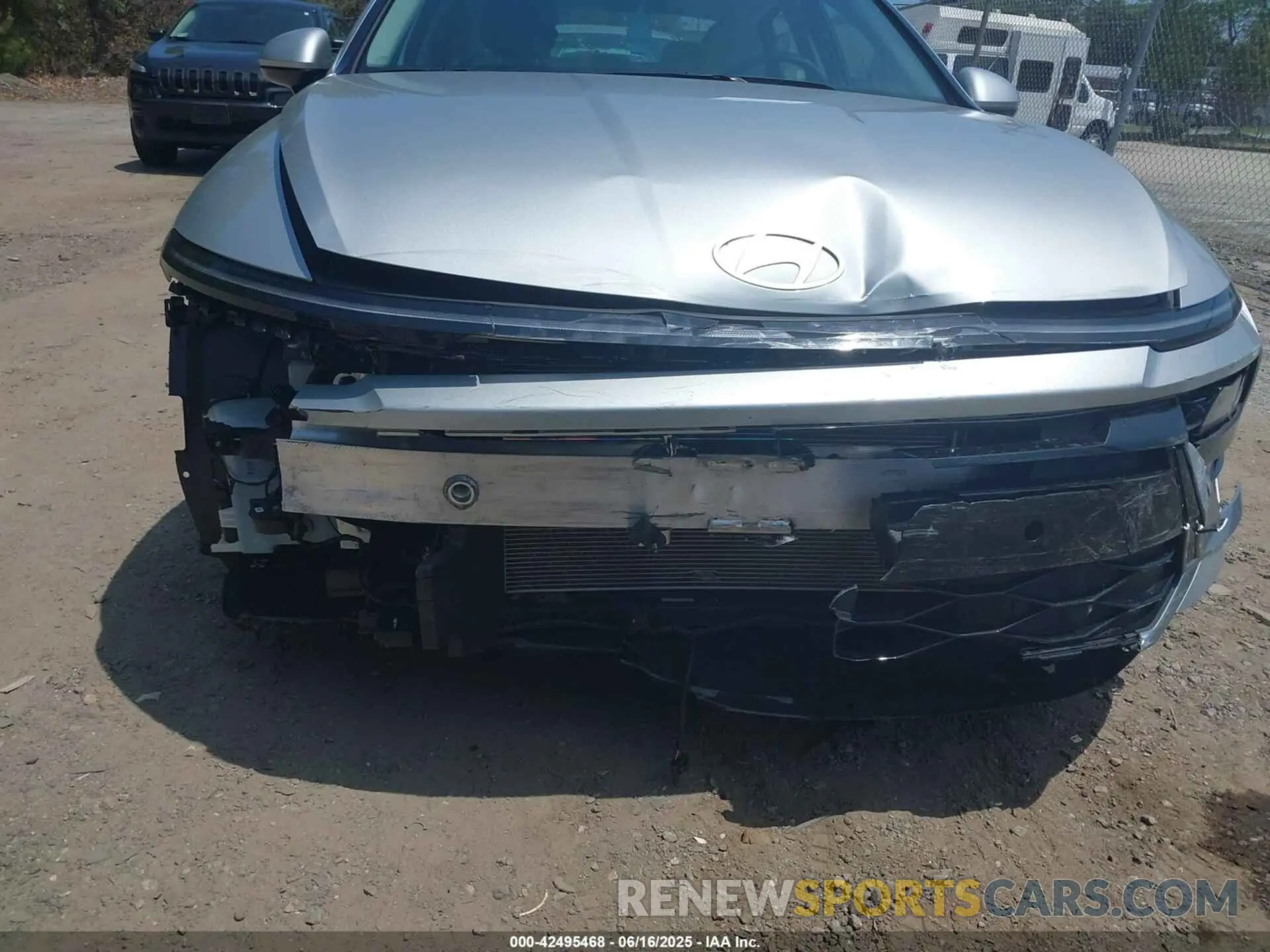 6 Photograph of a damaged car KMHL64JA9RA409255 HYUNDAI SONATA 2024