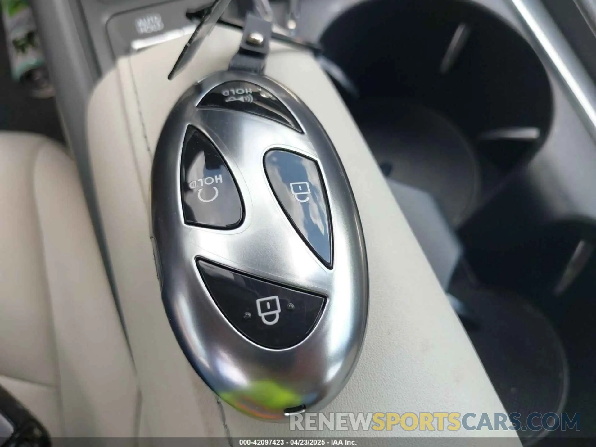 11 Photograph of a damaged car KMHL64JA9RA412687 HYUNDAI SONATA 2024