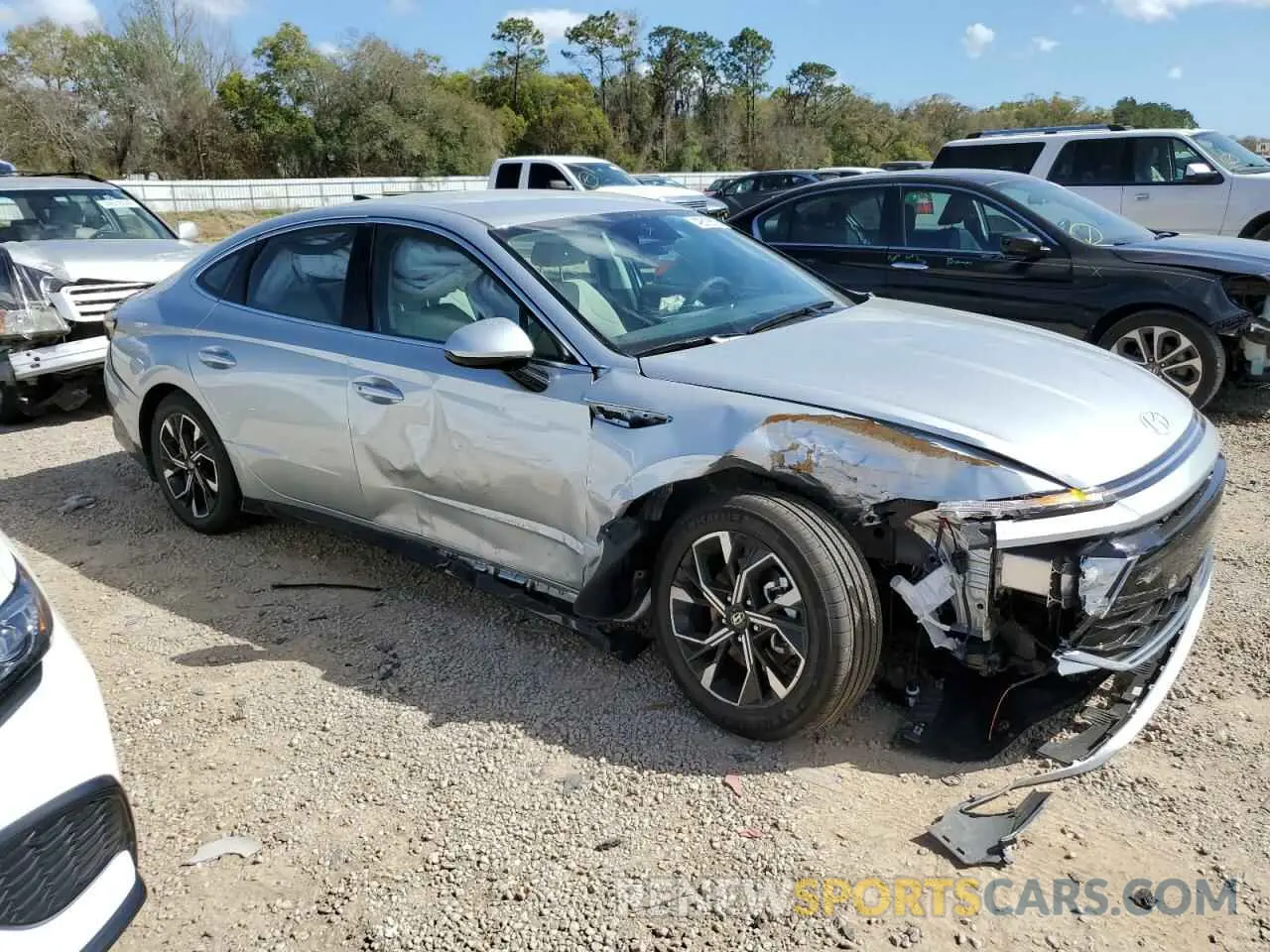 4 Photograph of a damaged car KMHL64JA9RA416495 HYUNDAI SONATA 2024