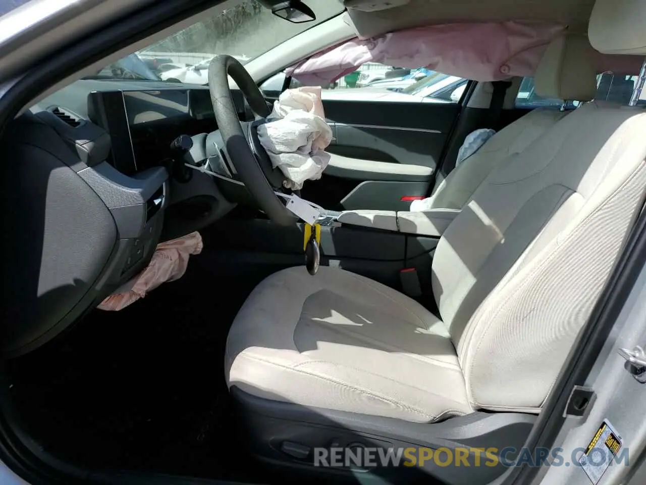 7 Photograph of a damaged car KMHL64JA9RA416495 HYUNDAI SONATA 2024