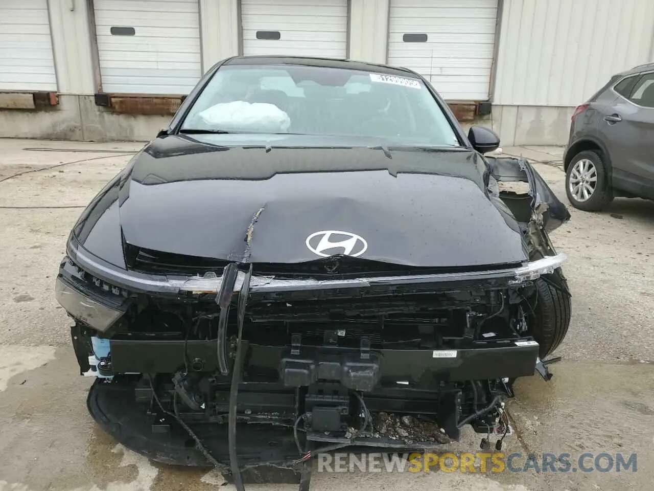 5 Photograph of a damaged car KMHL34JJ6SA104780 HYUNDAI SONATA 2025
