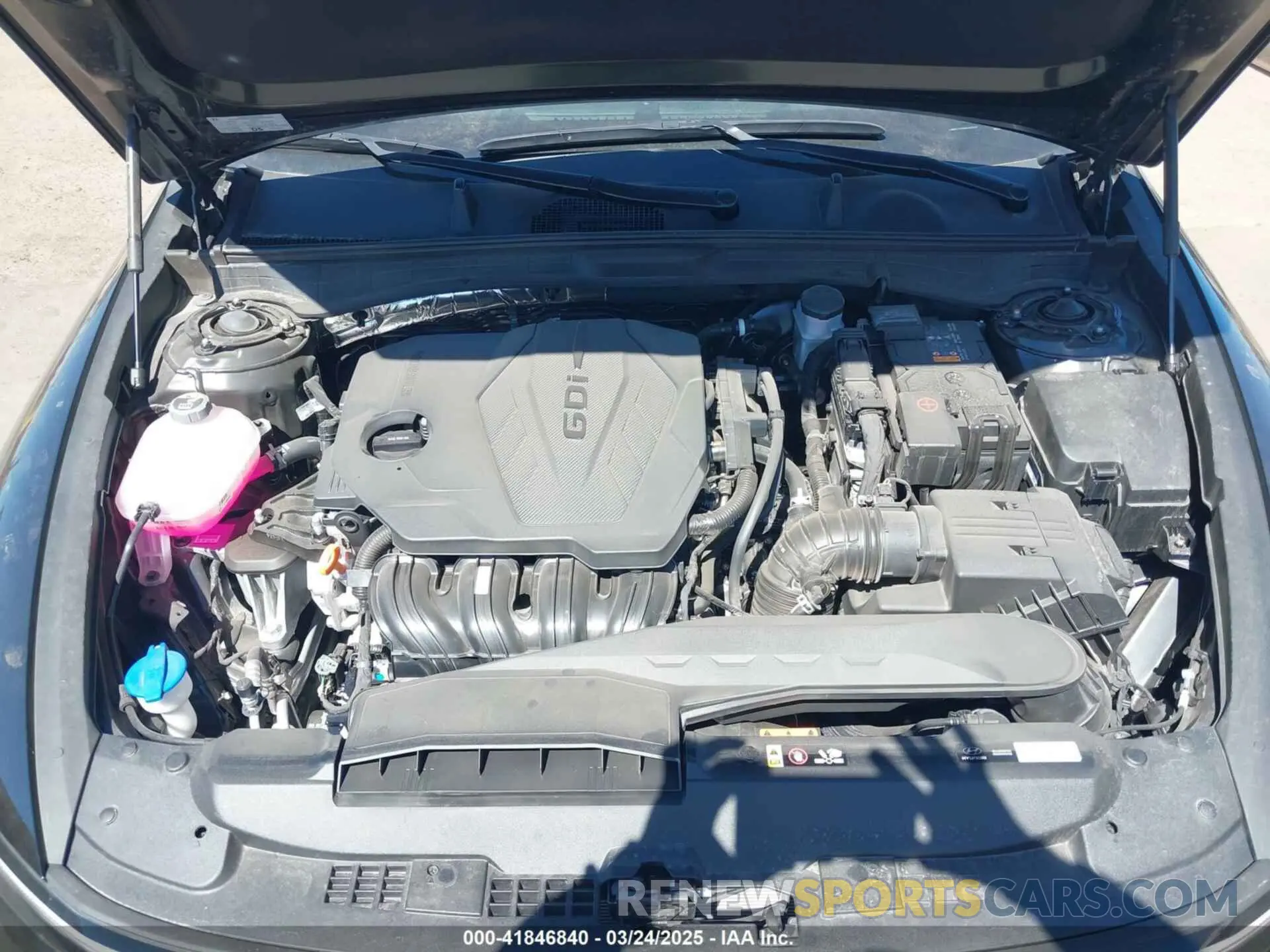 10 Photograph of a damaged car KMHL64JA0SA430663 HYUNDAI SONATA 2025
