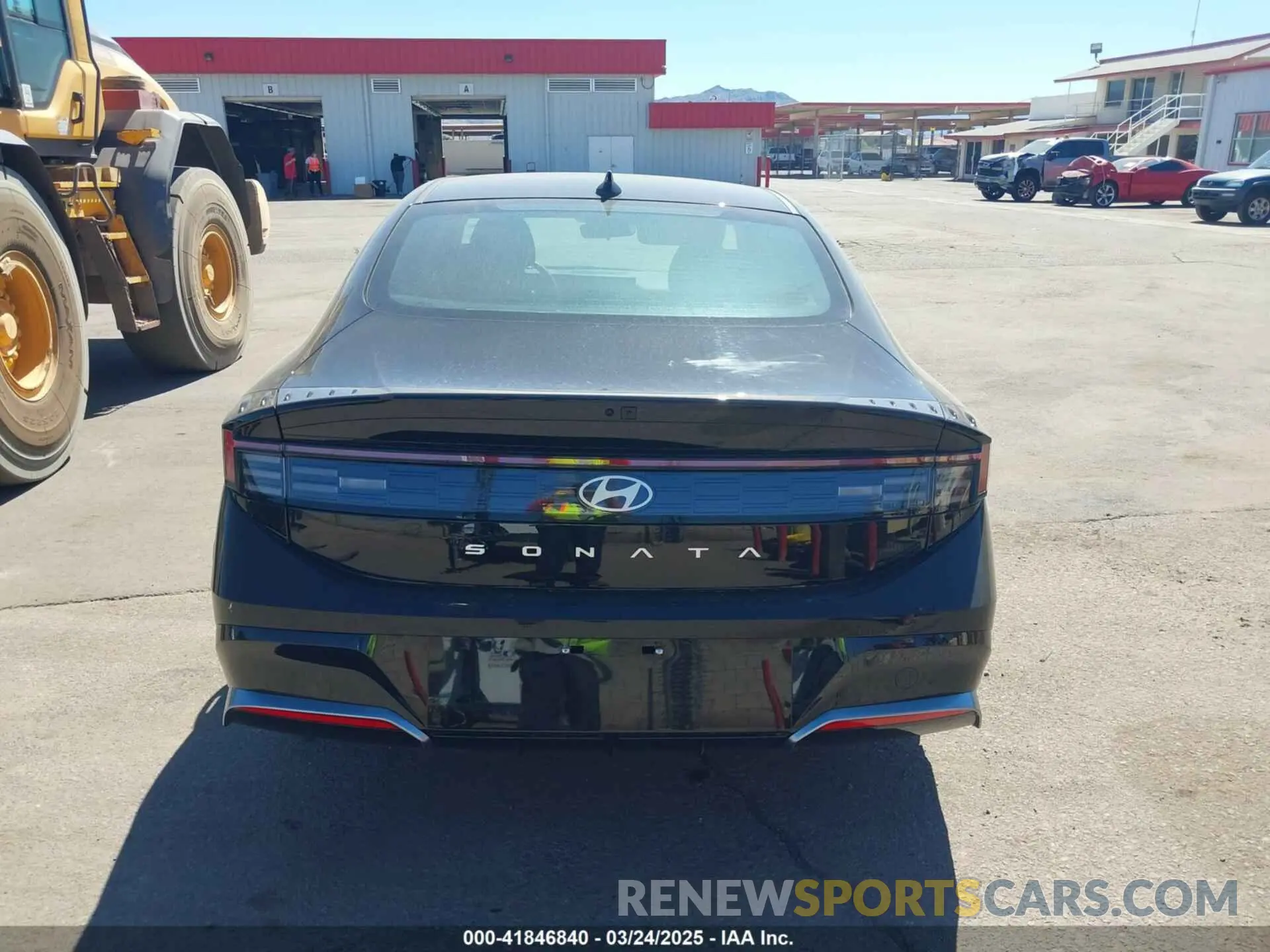 16 Photograph of a damaged car KMHL64JA0SA430663 HYUNDAI SONATA 2025