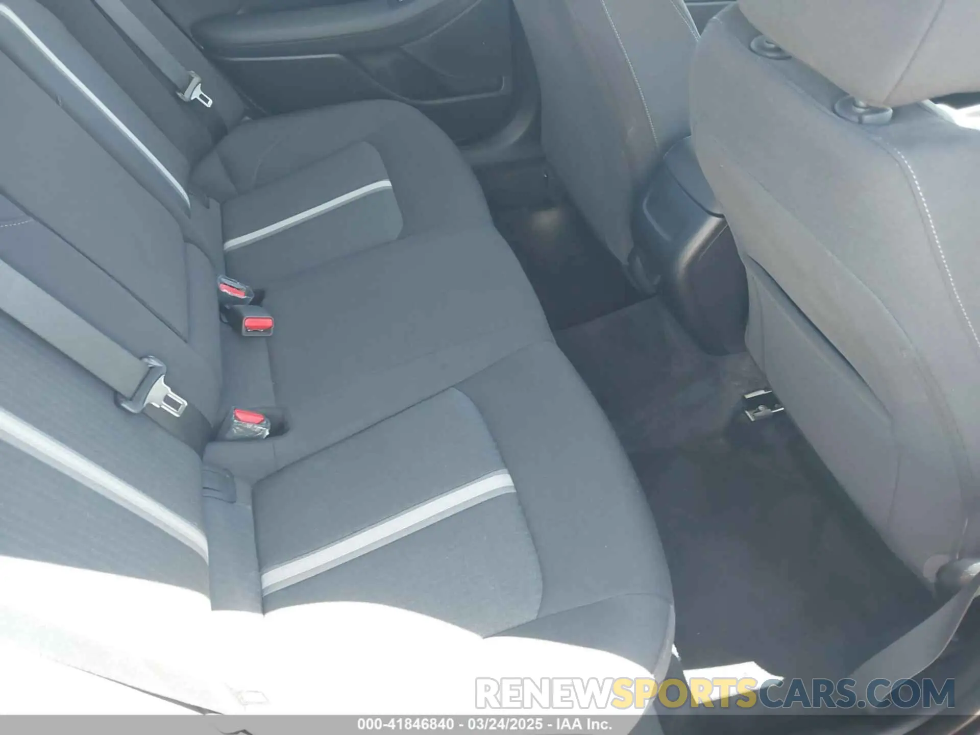 8 Photograph of a damaged car KMHL64JA0SA430663 HYUNDAI SONATA 2025