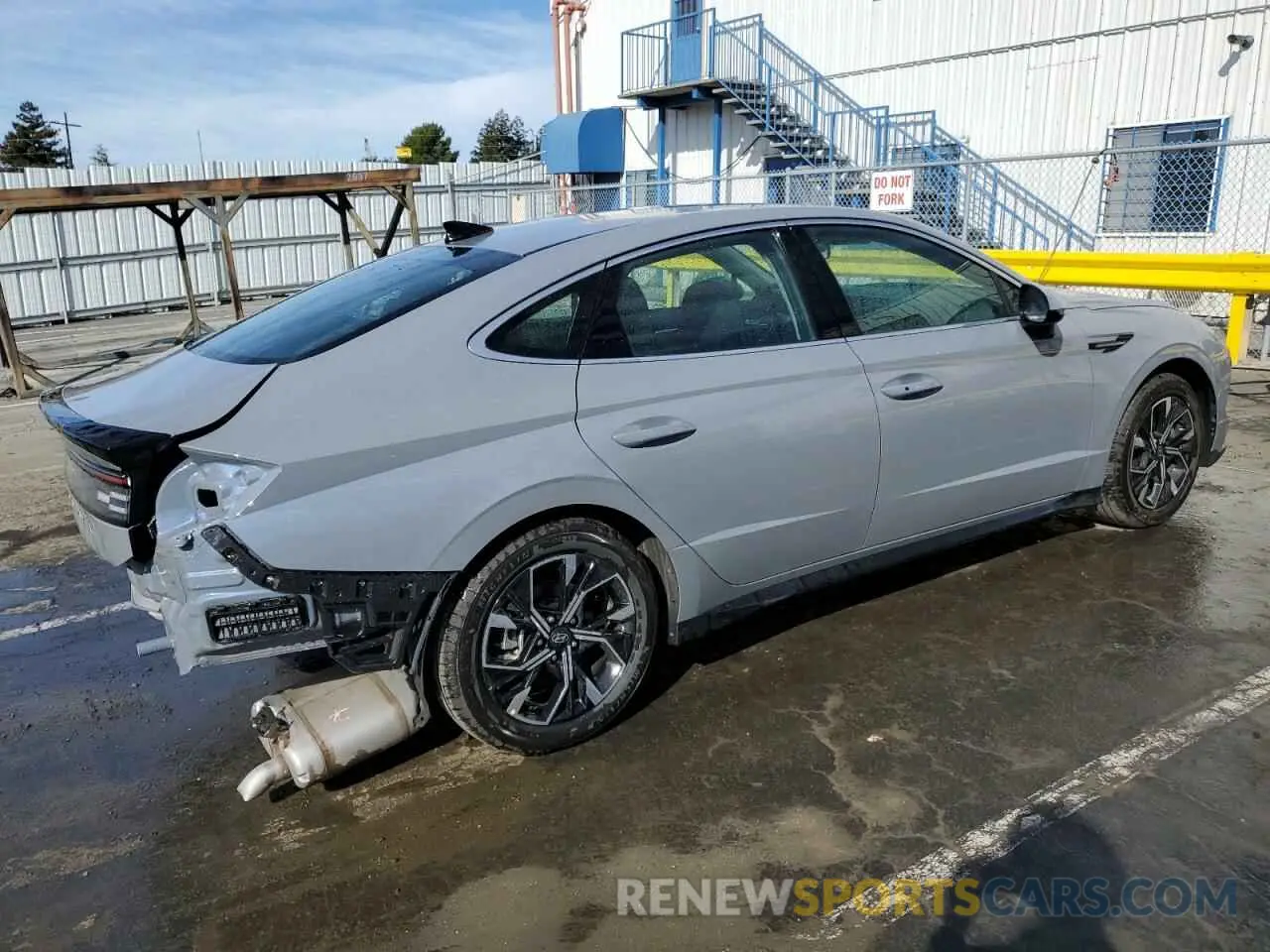 3 Photograph of a damaged car KMHL64JA0SA438682 HYUNDAI SONATA 2025