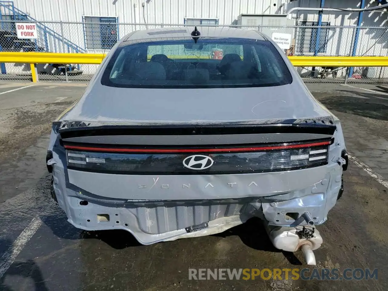 6 Photograph of a damaged car KMHL64JA0SA438682 HYUNDAI SONATA 2025