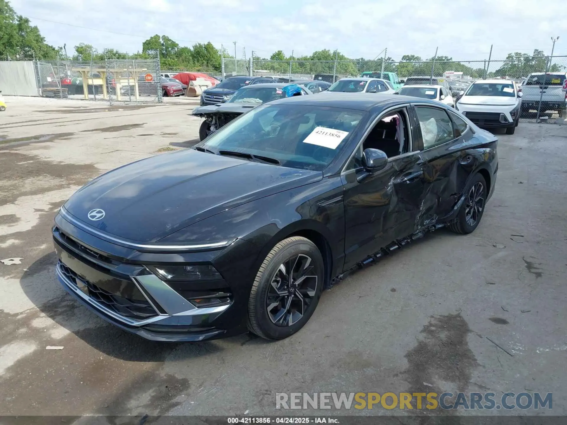 2 Photograph of a damaged car KMHL64JA0SA456471 HYUNDAI SONATA 2025
