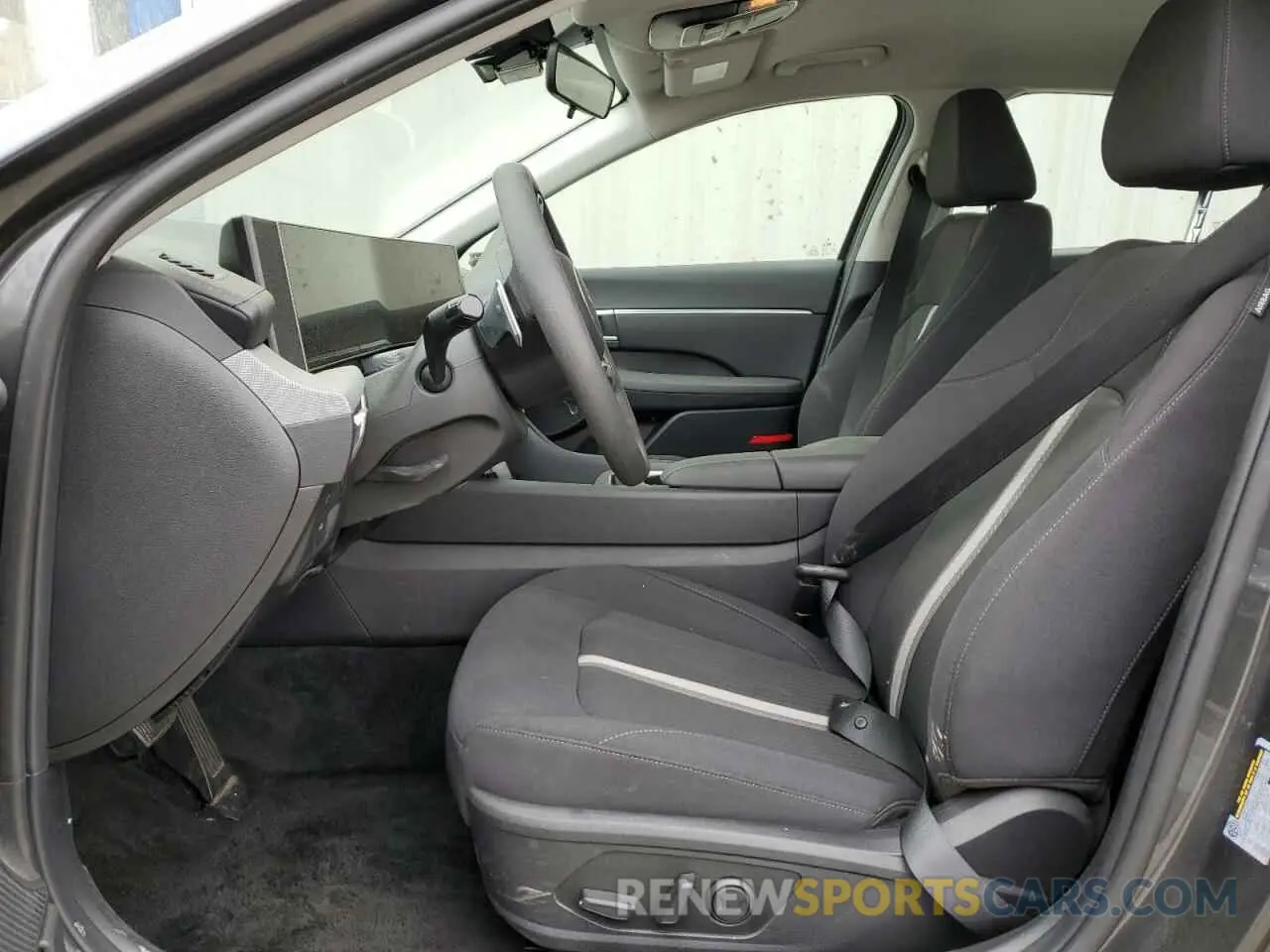 7 Photograph of a damaged car KMHL64JA0SA456583 HYUNDAI SONATA 2025