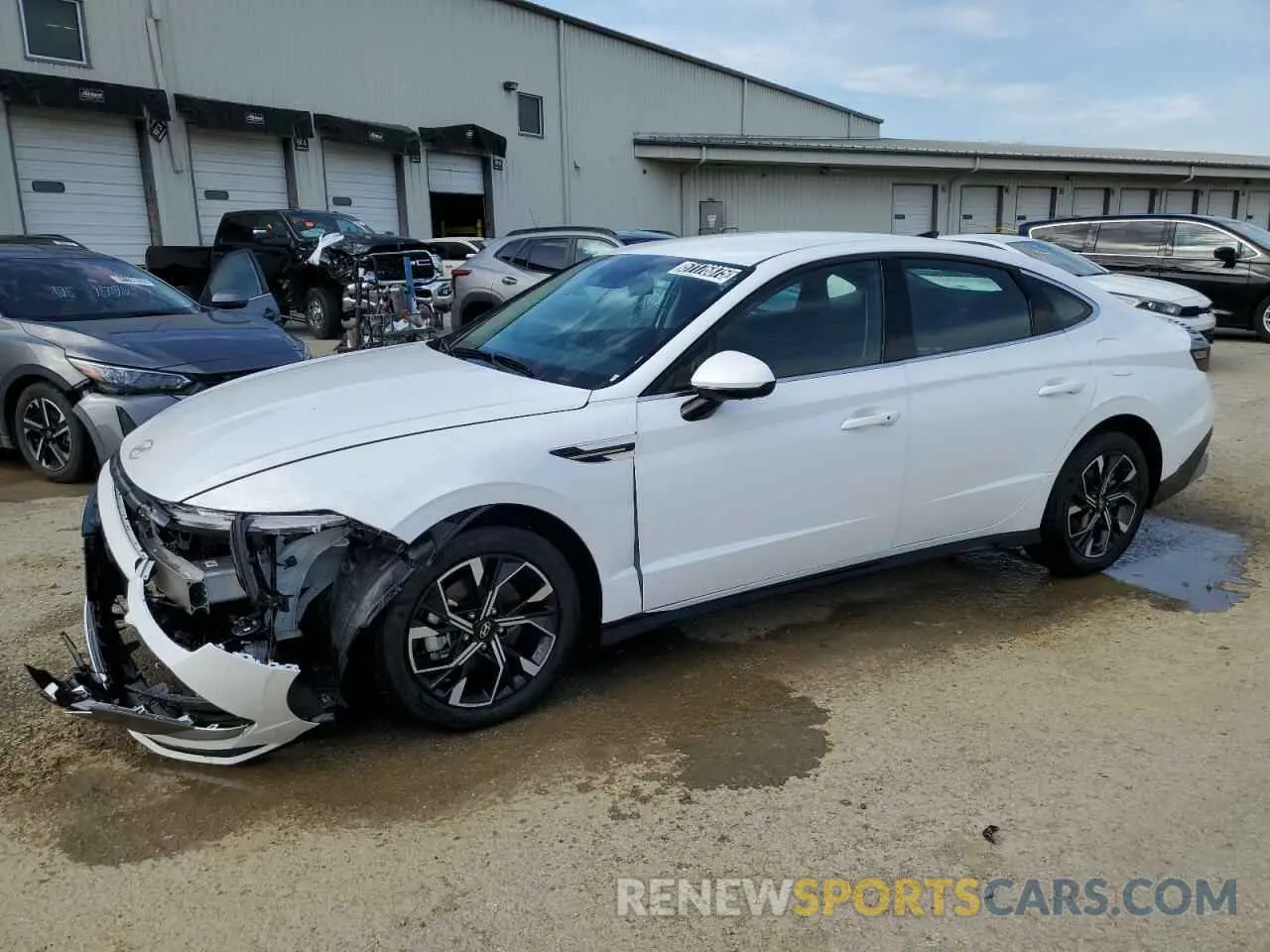 1 Photograph of a damaged car KMHL64JA0SA462061 HYUNDAI SONATA 2025