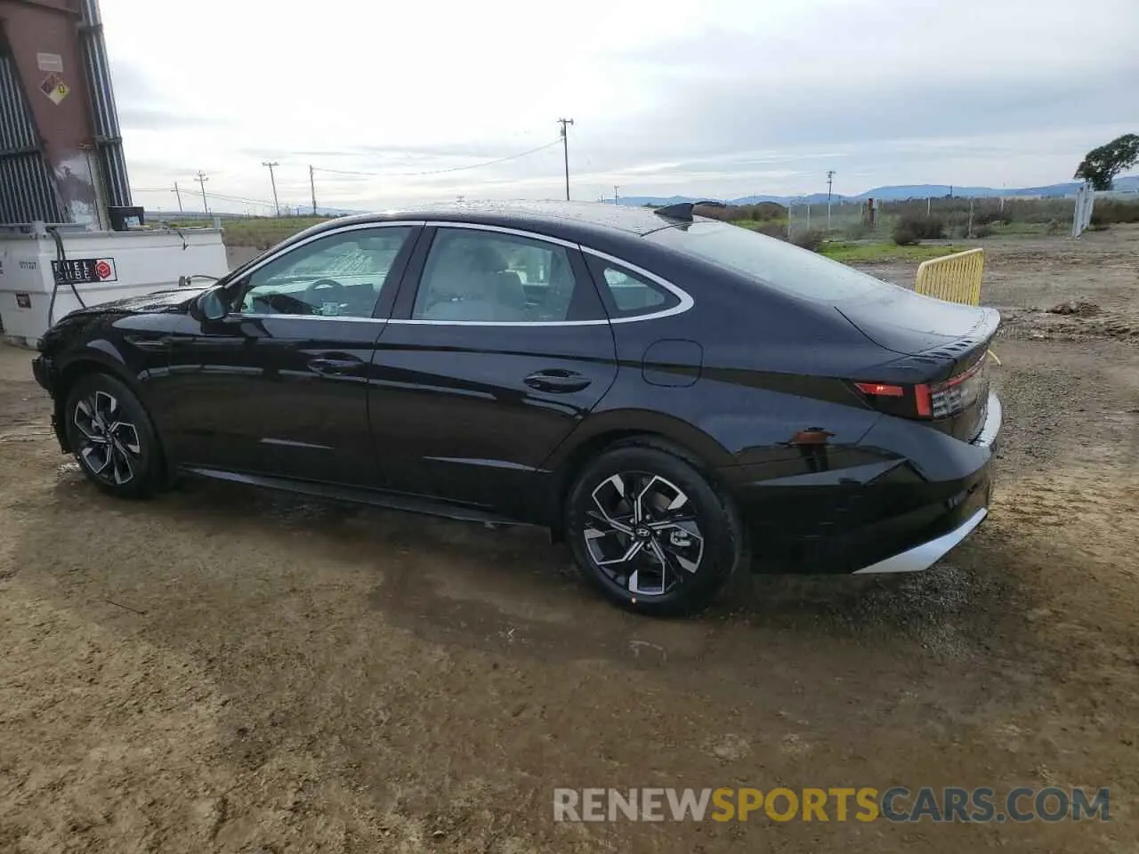 2 Photograph of a damaged car KMHL64JA1SA472730 HYUNDAI SONATA 2025