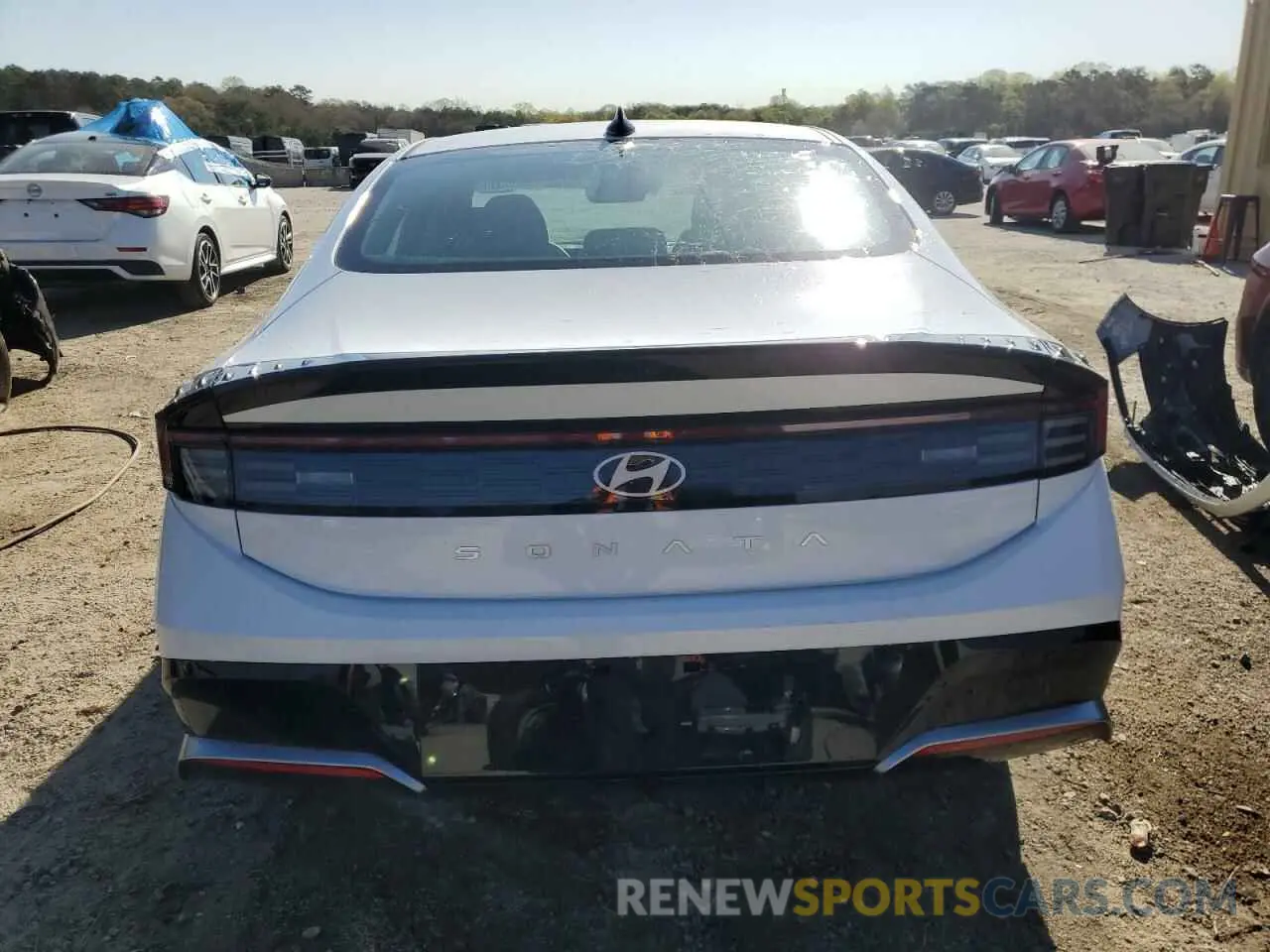 6 Photograph of a damaged car KMHL64JA2SA469965 HYUNDAI SONATA 2025