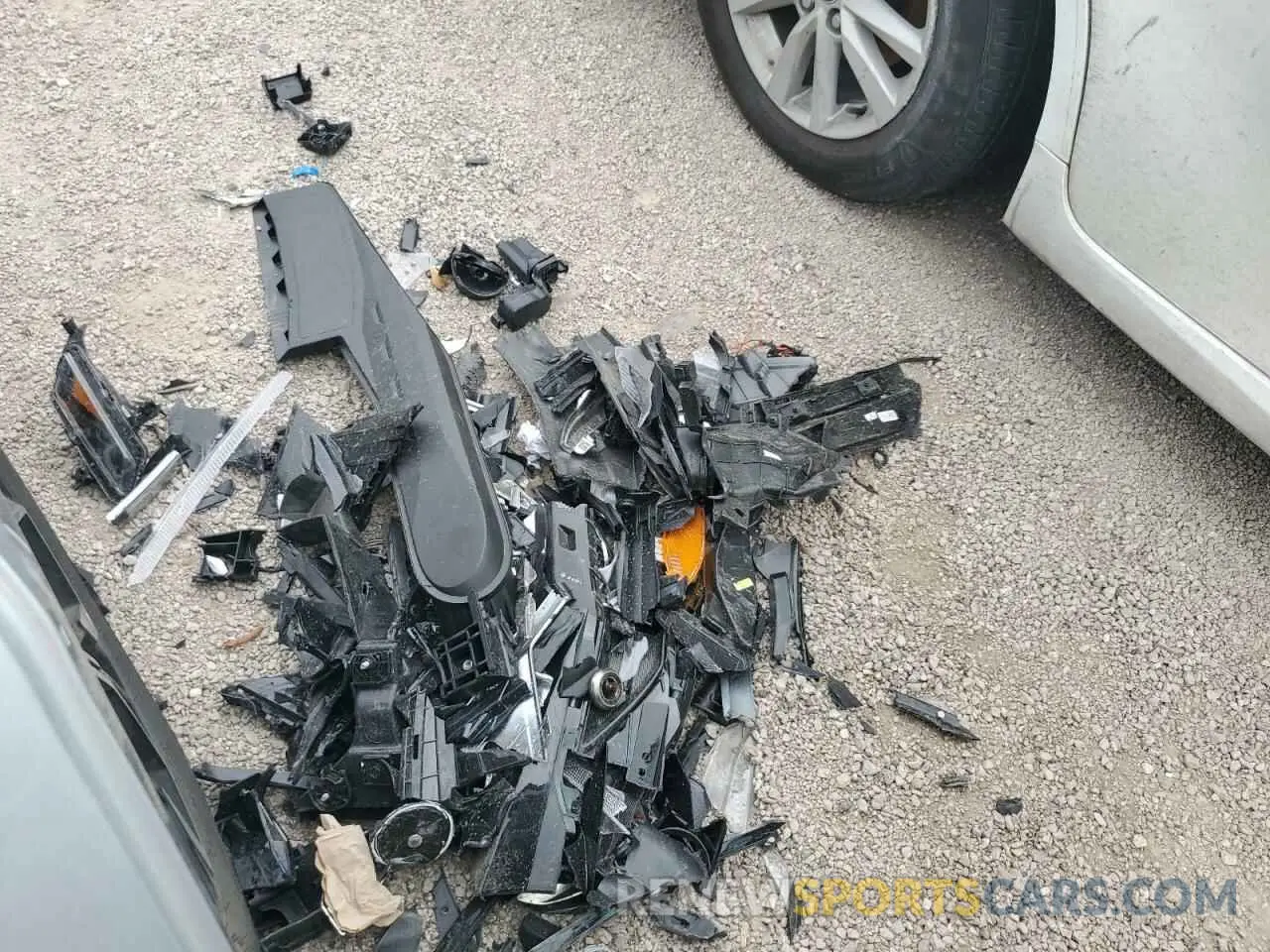 12 Photograph of a damaged car KMHL64JA3SA454827 HYUNDAI SONATA 2025