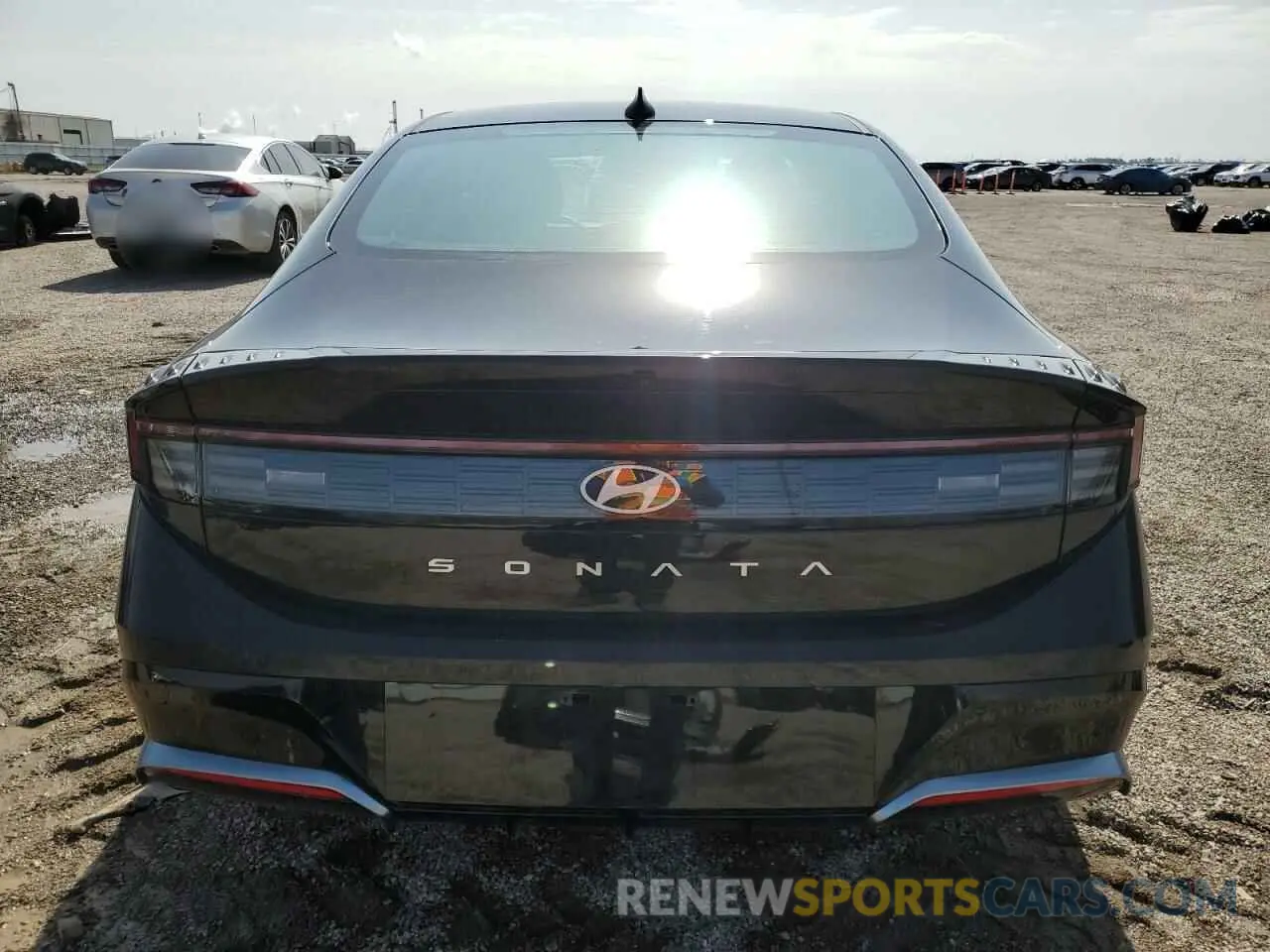 6 Photograph of a damaged car KMHL64JA8SA428790 HYUNDAI SONATA 2025