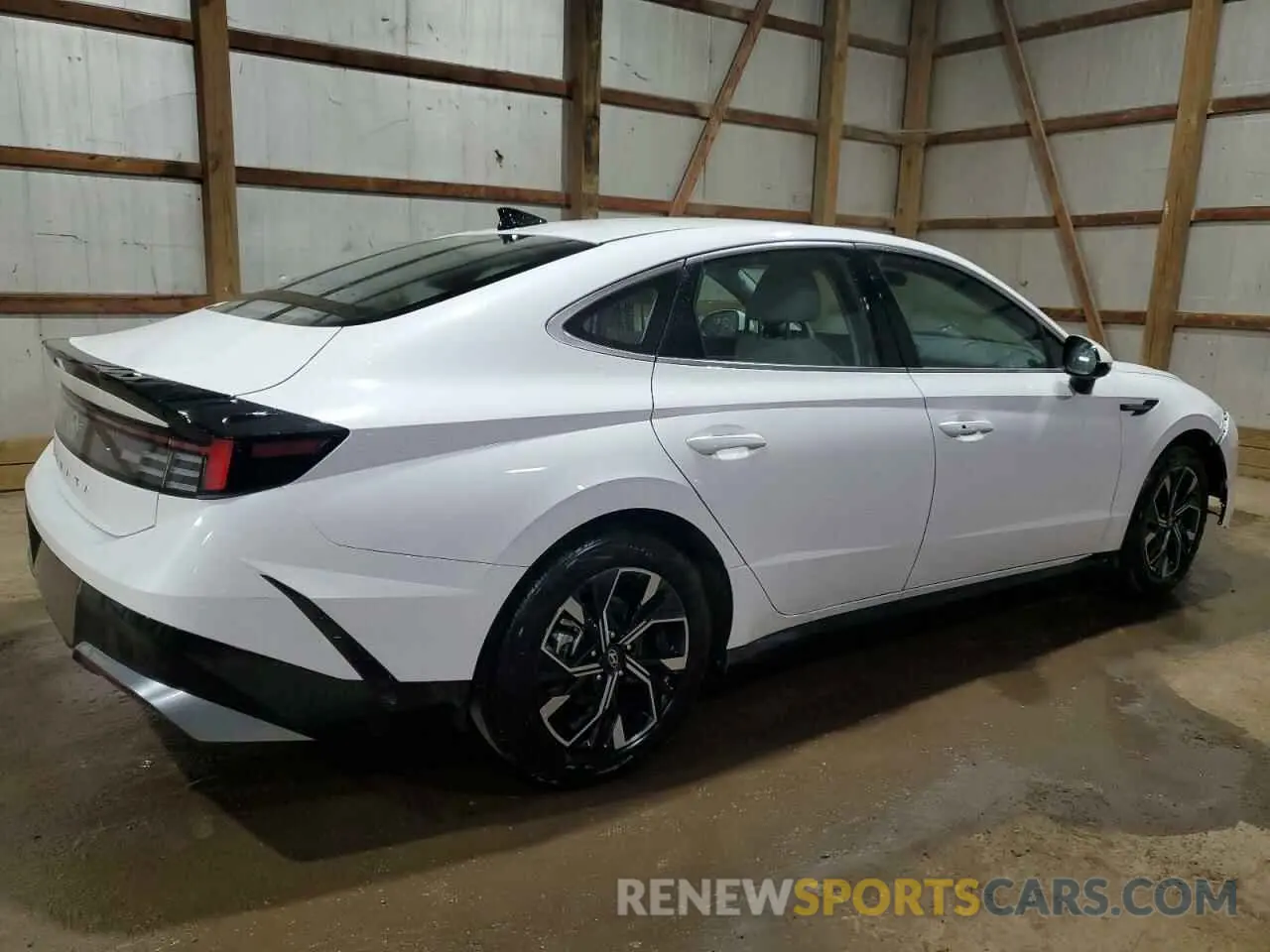 3 Photograph of a damaged car KMHL64JA8SA464205 HYUNDAI SONATA 2025