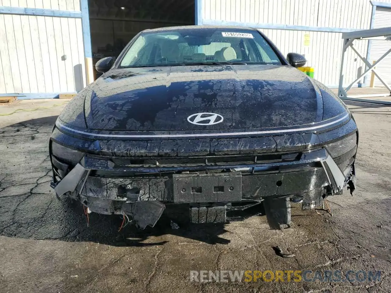 5 Photograph of a damaged car KMHL64JA9SA438230 HYUNDAI SONATA 2025