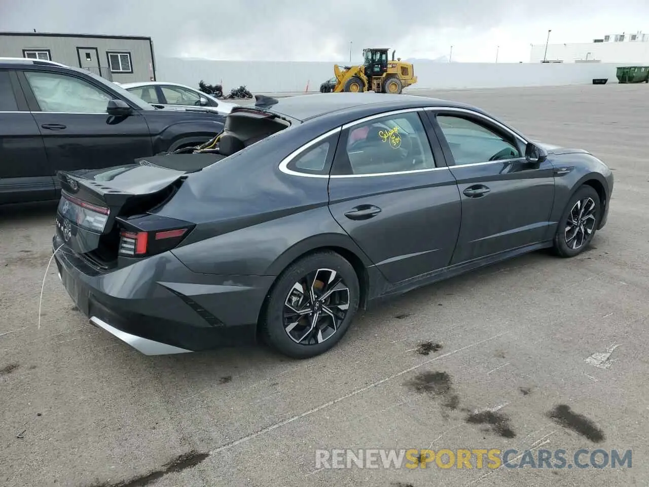 3 Фотография поврежденного автомобиля KMHL64JA9SA453469 HYUNDAI SONATA 2025