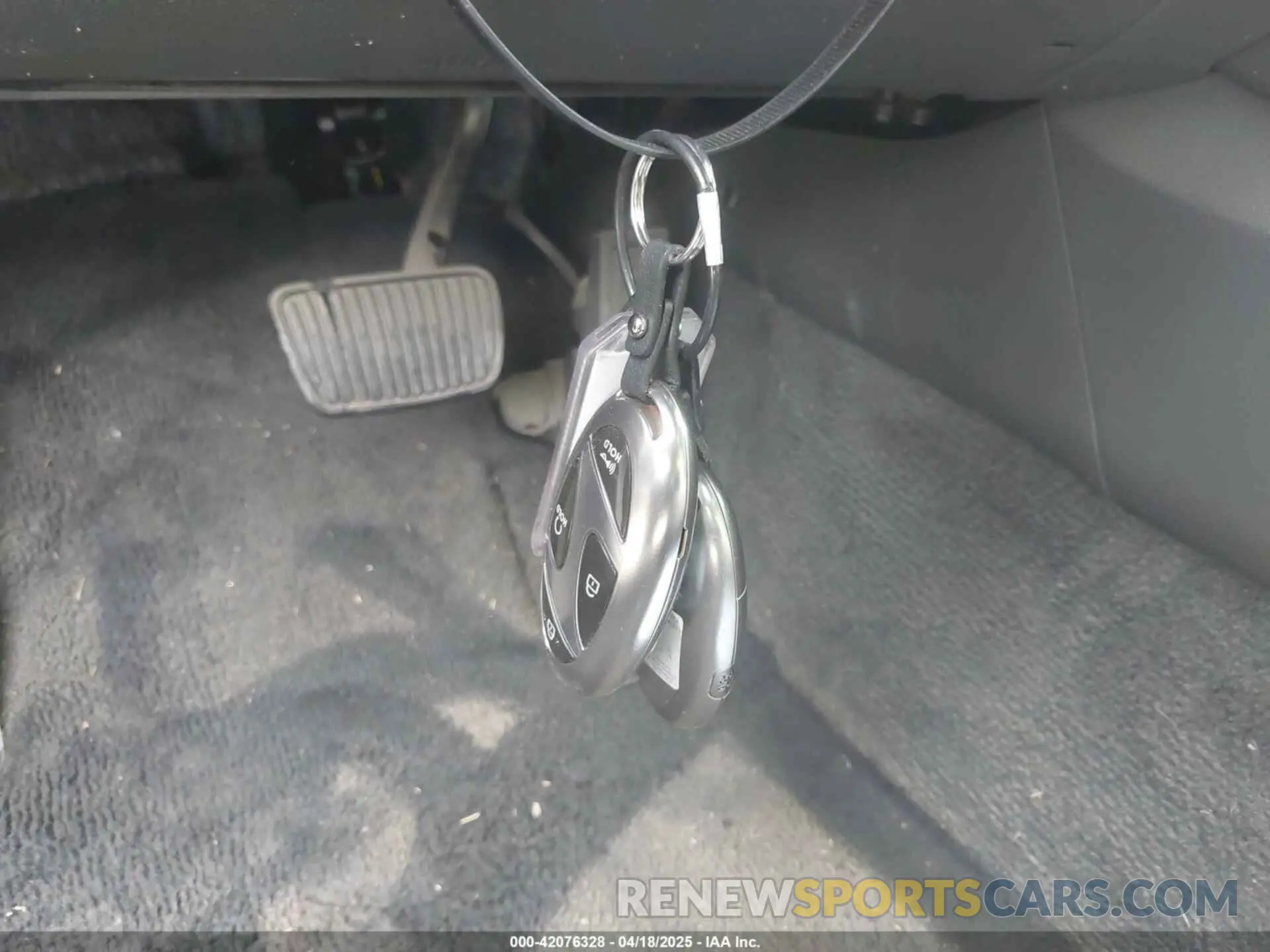 11 Photograph of a damaged car KMHL64JAXSA451715 HYUNDAI SONATA 2025
