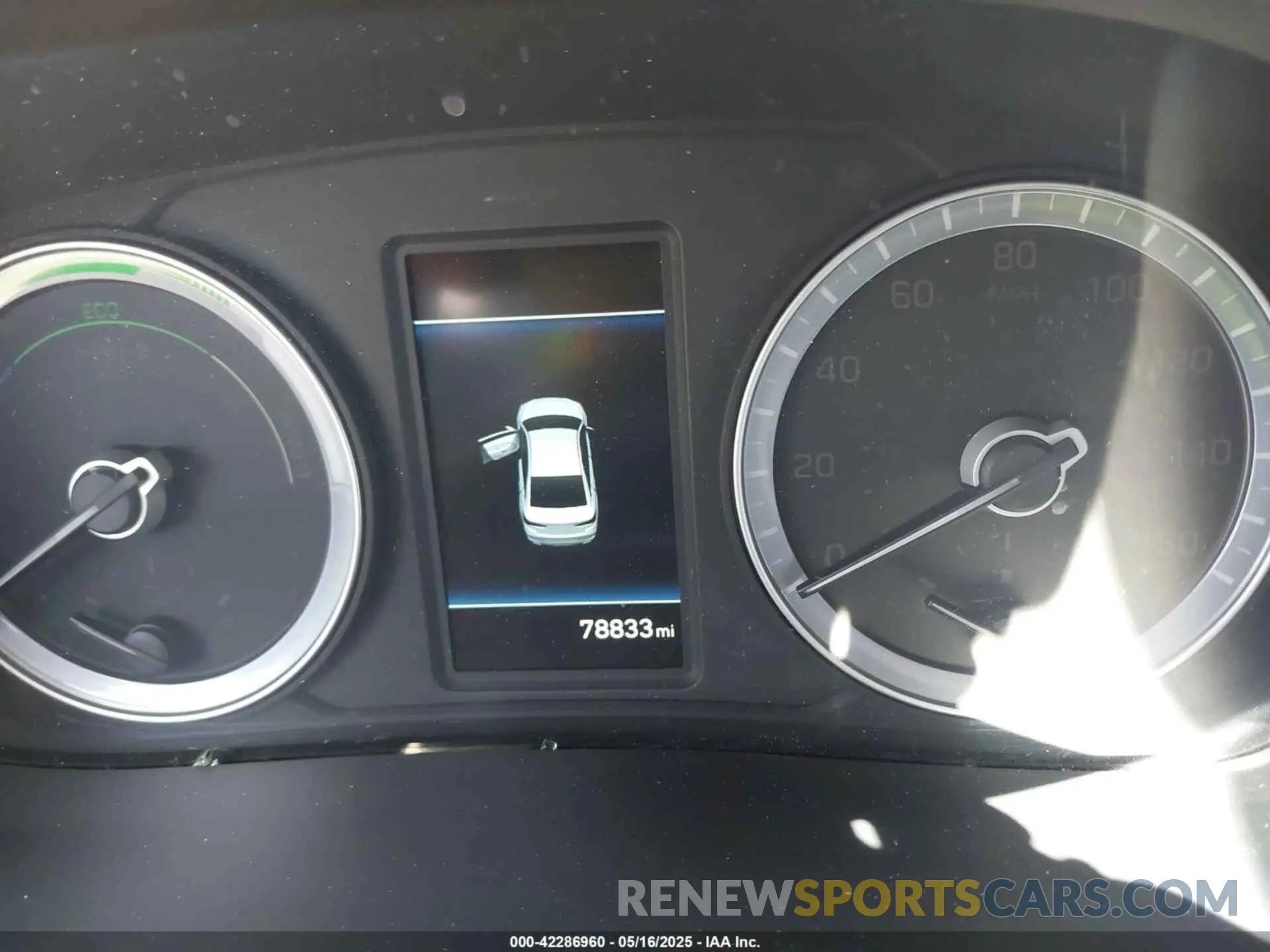 7 Photograph of a damaged car KMHE24L31KA091656 HYUNDAI SONATA HYBRID 2019