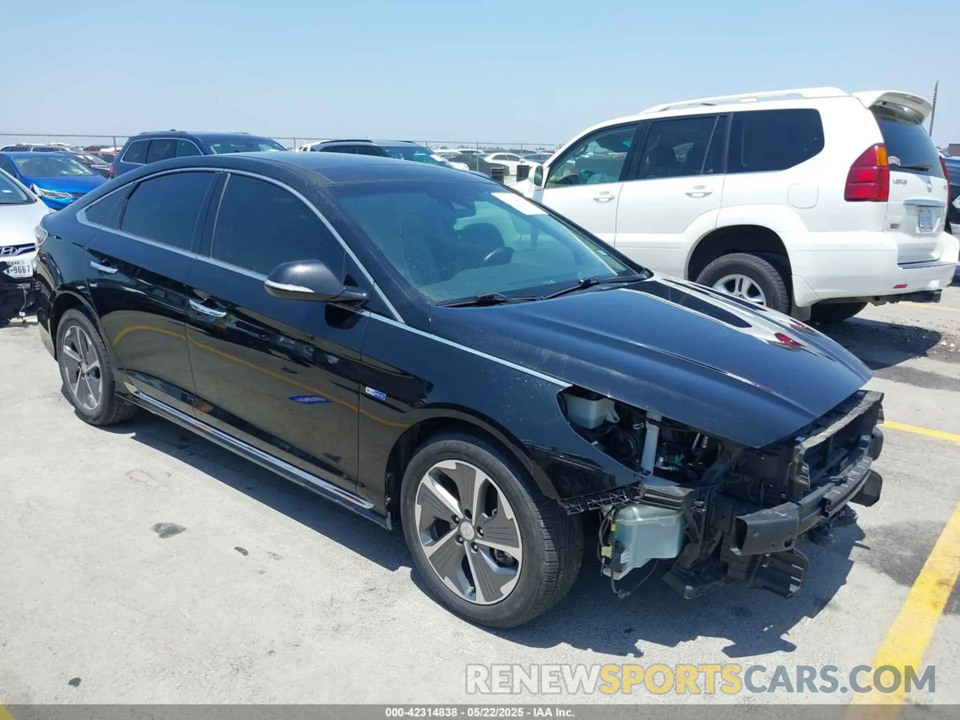 1 Фотография поврежденного автомобиля KMHE34L35KA092824 HYUNDAI SONATA HYBRID 2019