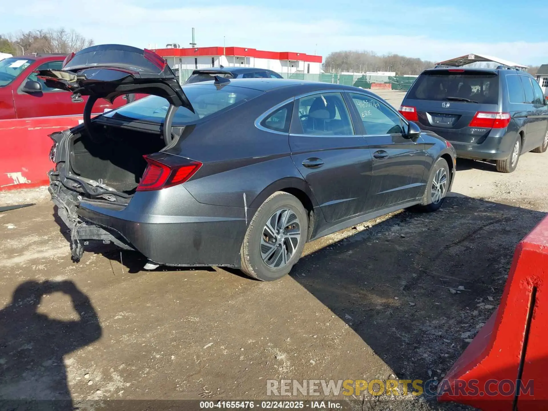 4 Фотография поврежденного автомобиля KMHL24JJ2LA016152 HYUNDAI SONATA HYBRID 2020