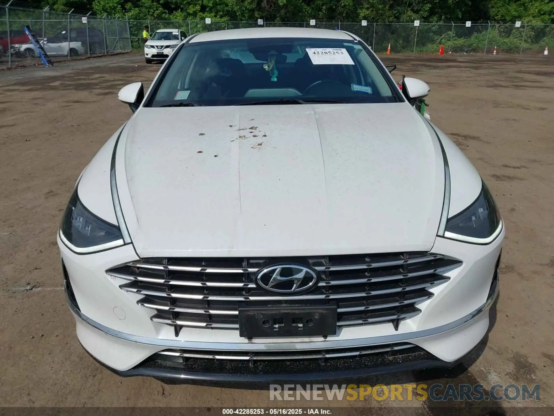 12 Photograph of a damaged car KMHL34JJ5NA047444 HYUNDAI SONATA HYBRID 2022