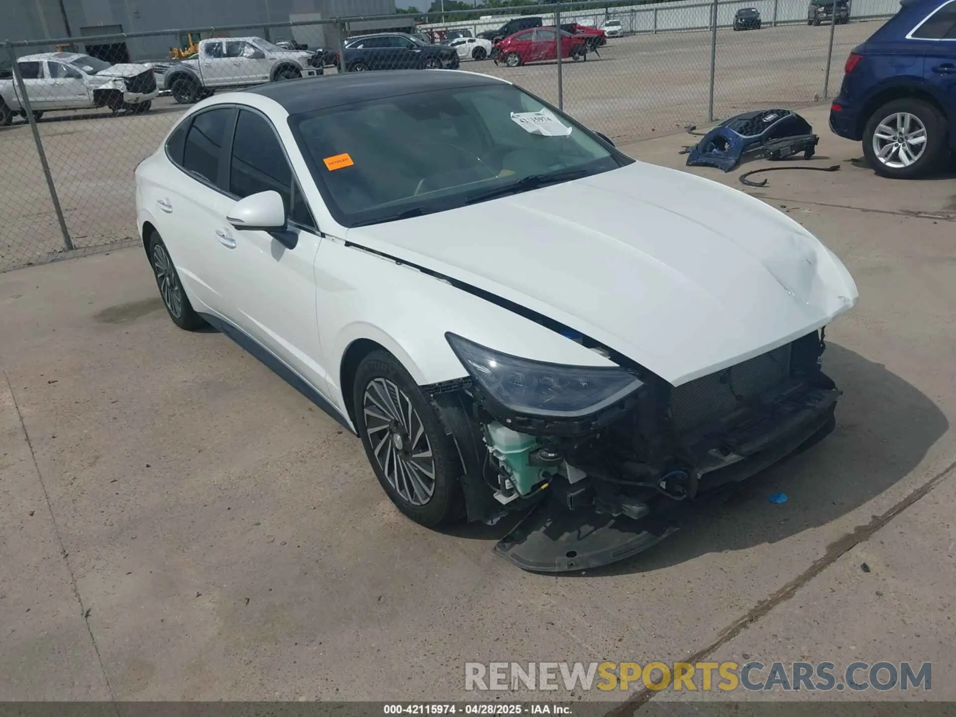 1 Photograph of a damaged car KMHL54JJ8NA049246 HYUNDAI SONATA HYBRID 2022