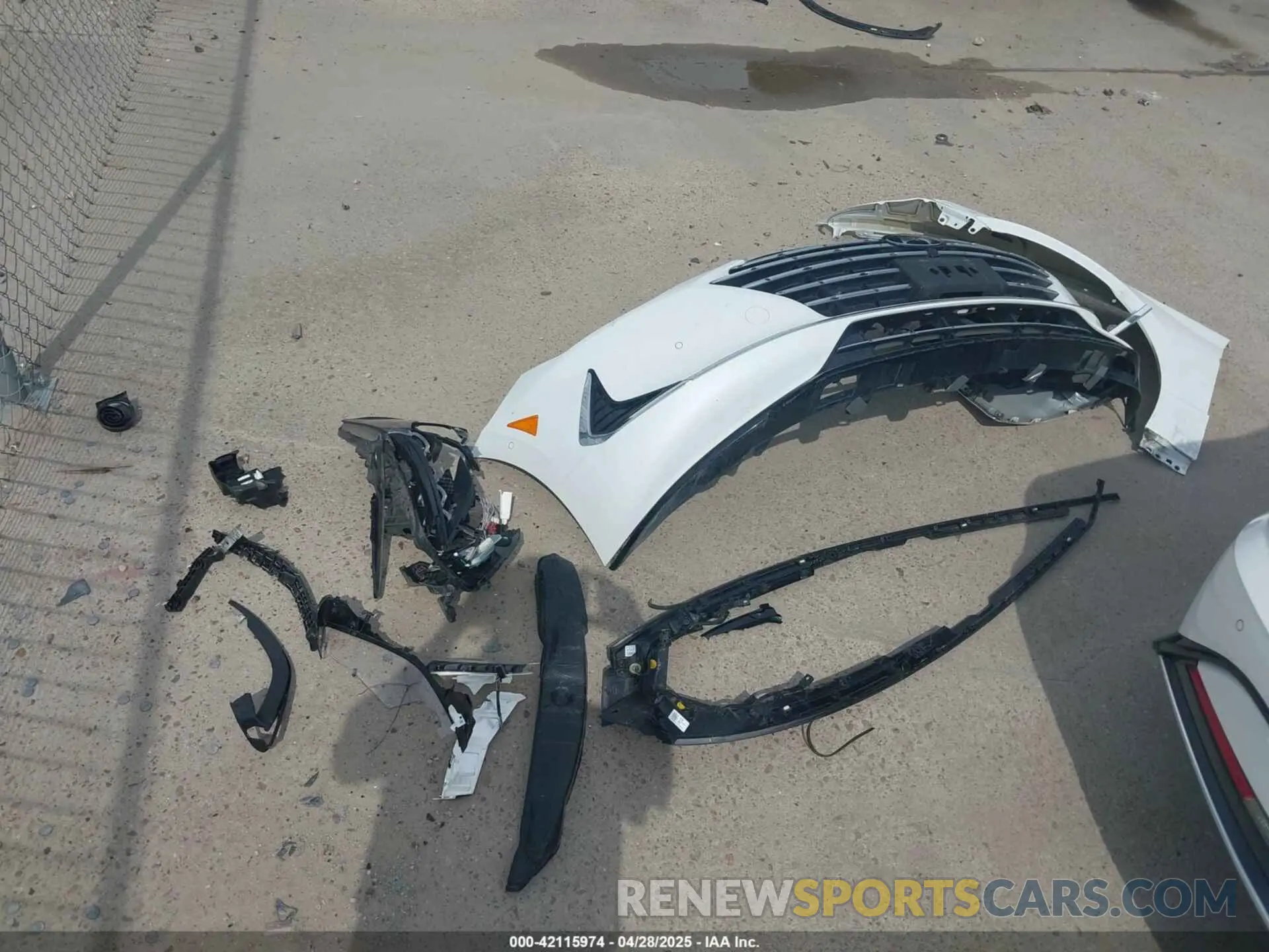 12 Photograph of a damaged car KMHL54JJ8NA049246 HYUNDAI SONATA HYBRID 2022