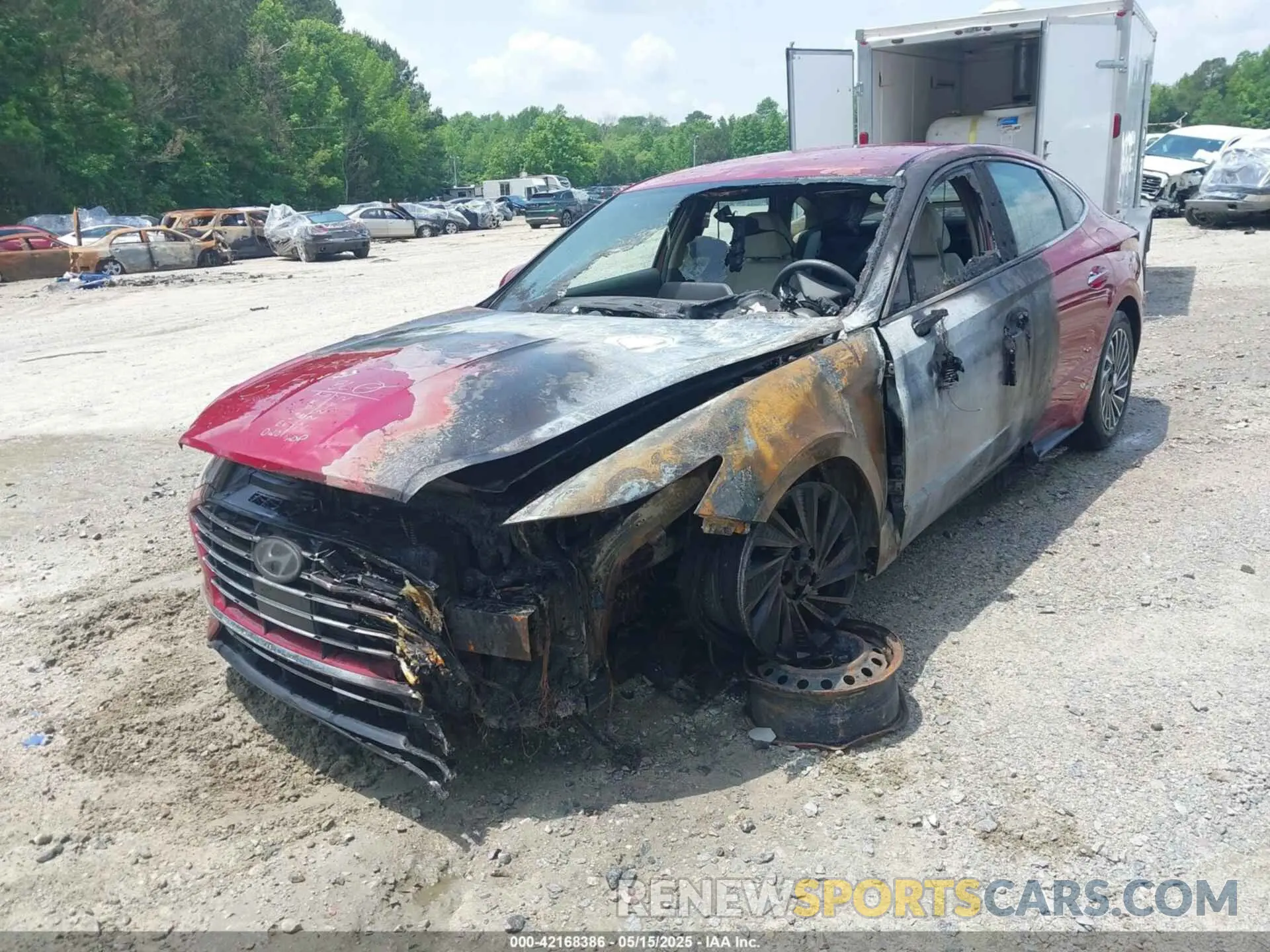 2 Photograph of a damaged car KMHL34JJ6PA070878 HYUNDAI SONATA HYBRID 2023