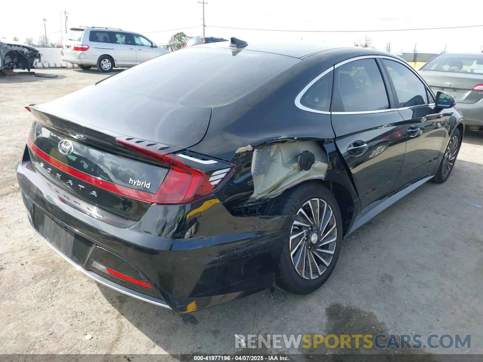 4 Фотография поврежденного автомобиля KMHL34JJ7PA064149 HYUNDAI SONATA HYBRID 2023