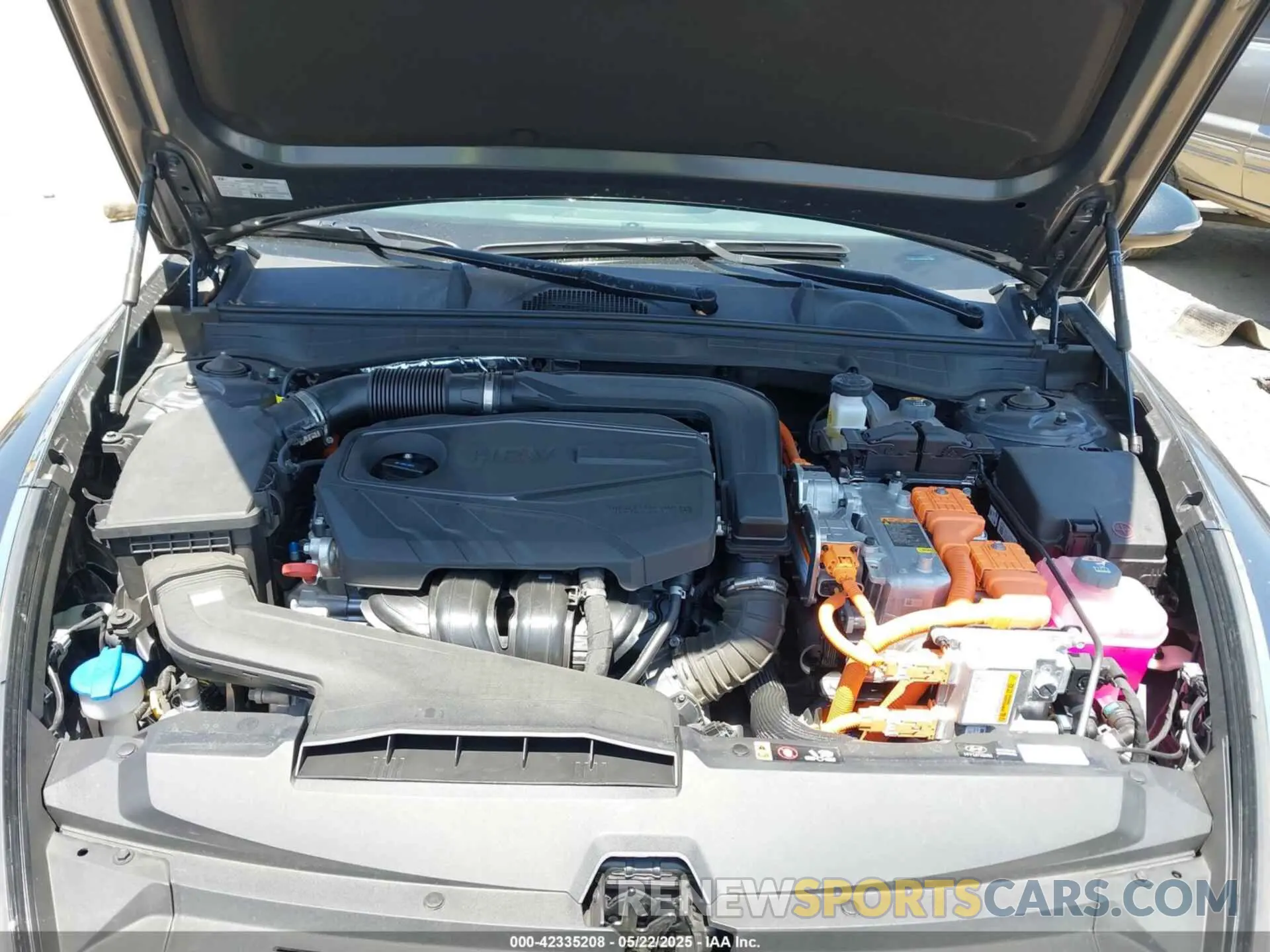 10 Photograph of a damaged car KMHL34JJ8PA077783 HYUNDAI SONATA HYBRID 2023