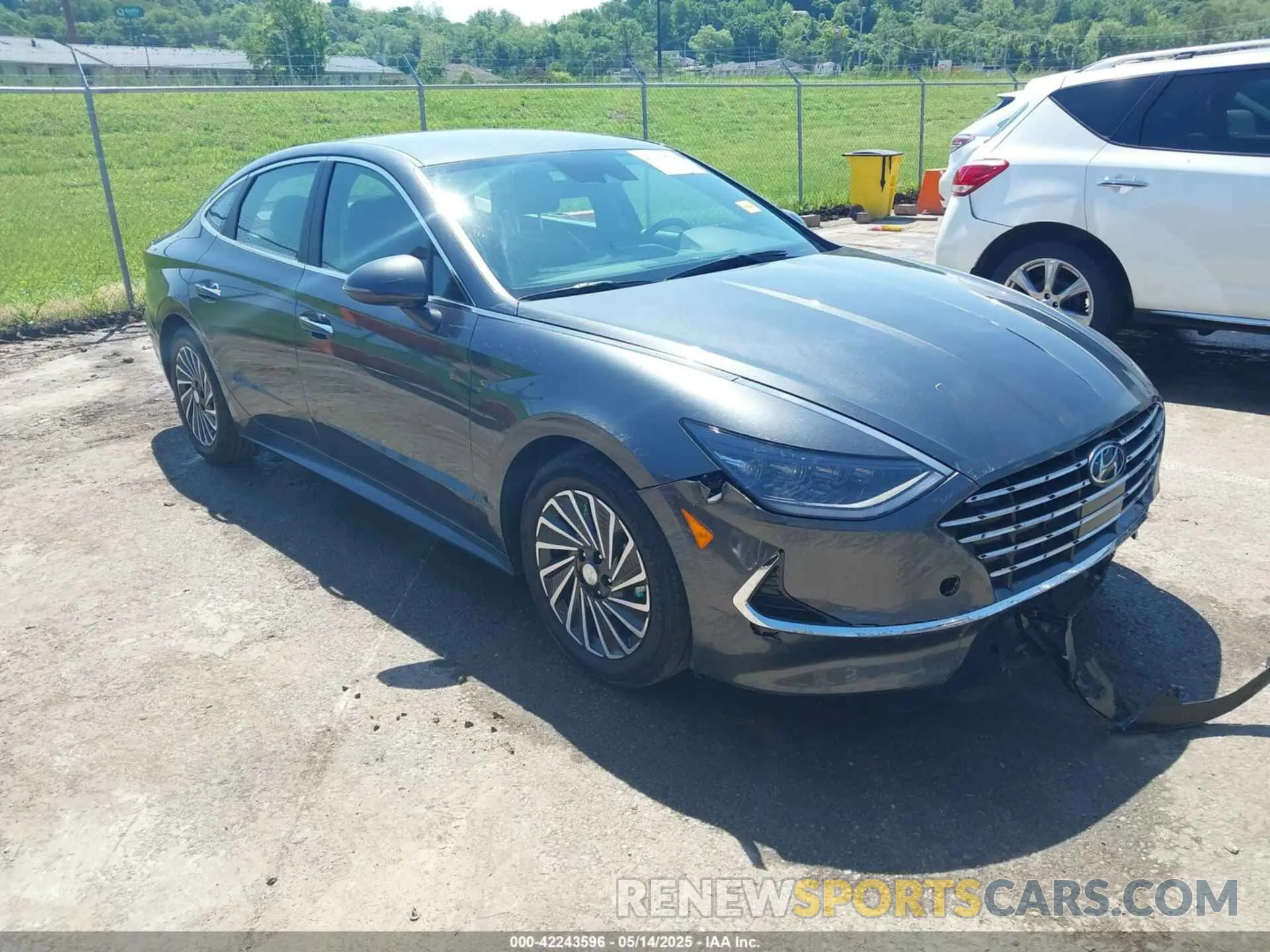 1 Photograph of a damaged car KMHL34JJXPA075050 HYUNDAI SONATA HYBRID 2023