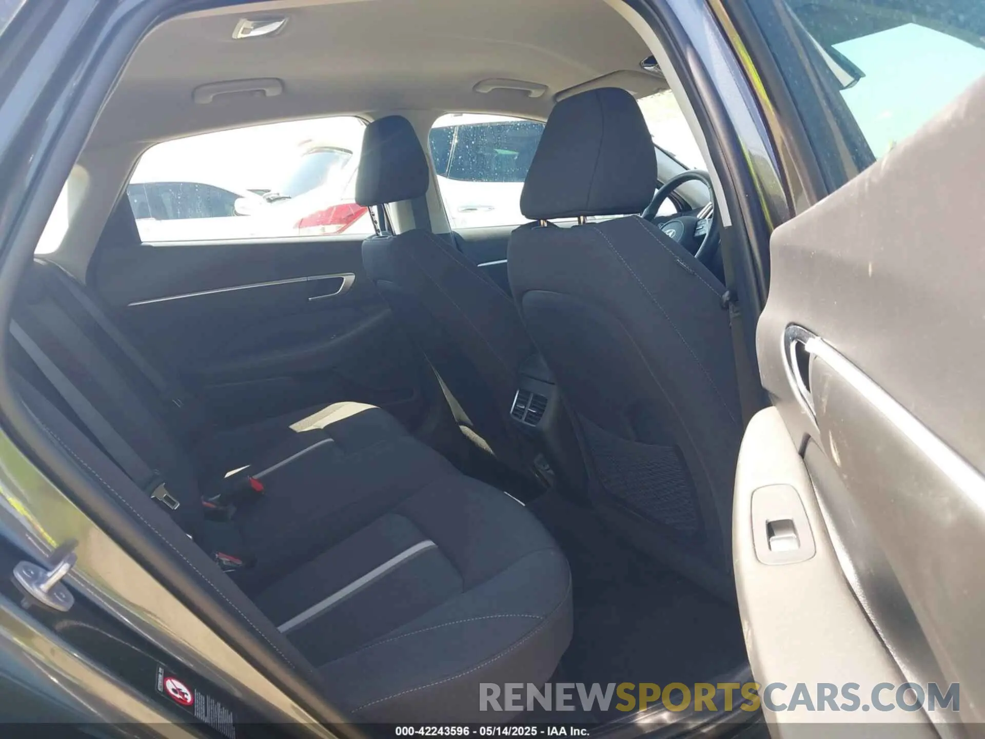8 Photograph of a damaged car KMHL34JJXPA075050 HYUNDAI SONATA HYBRID 2023