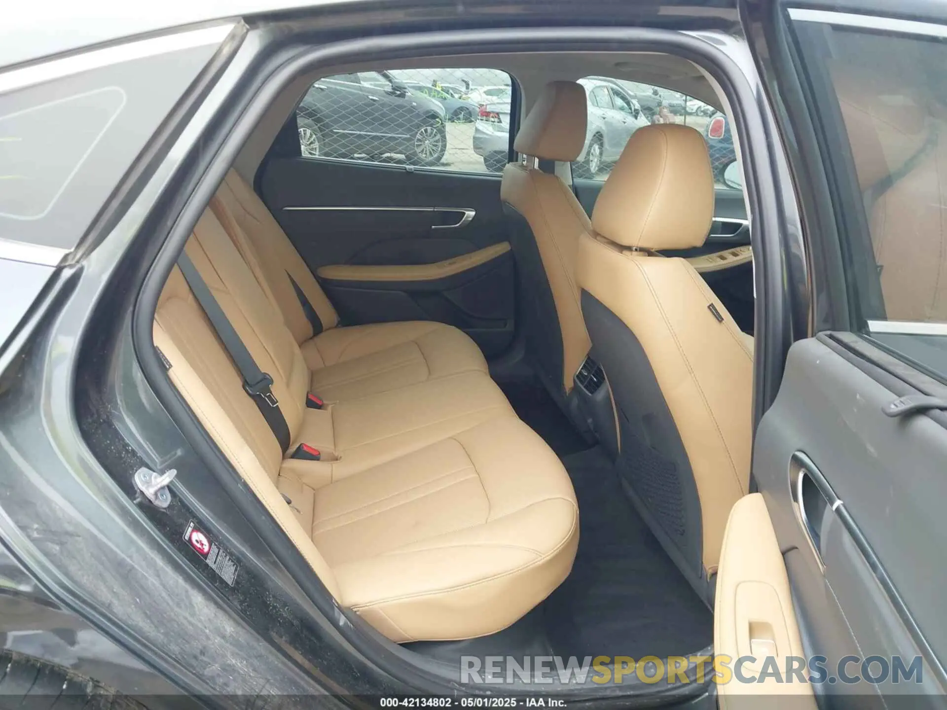 8 Photograph of a damaged car KMHL54JJ1PA077621 HYUNDAI SONATA HYBRID 2023