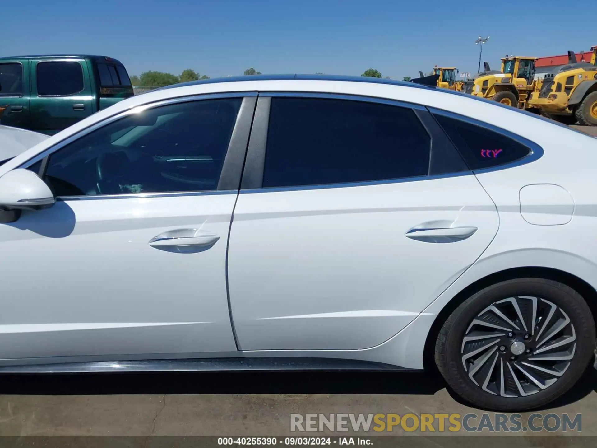 14 Photograph of a damaged car KMHL54JJ8PA059858 HYUNDAI SONATA HYBRID 2023